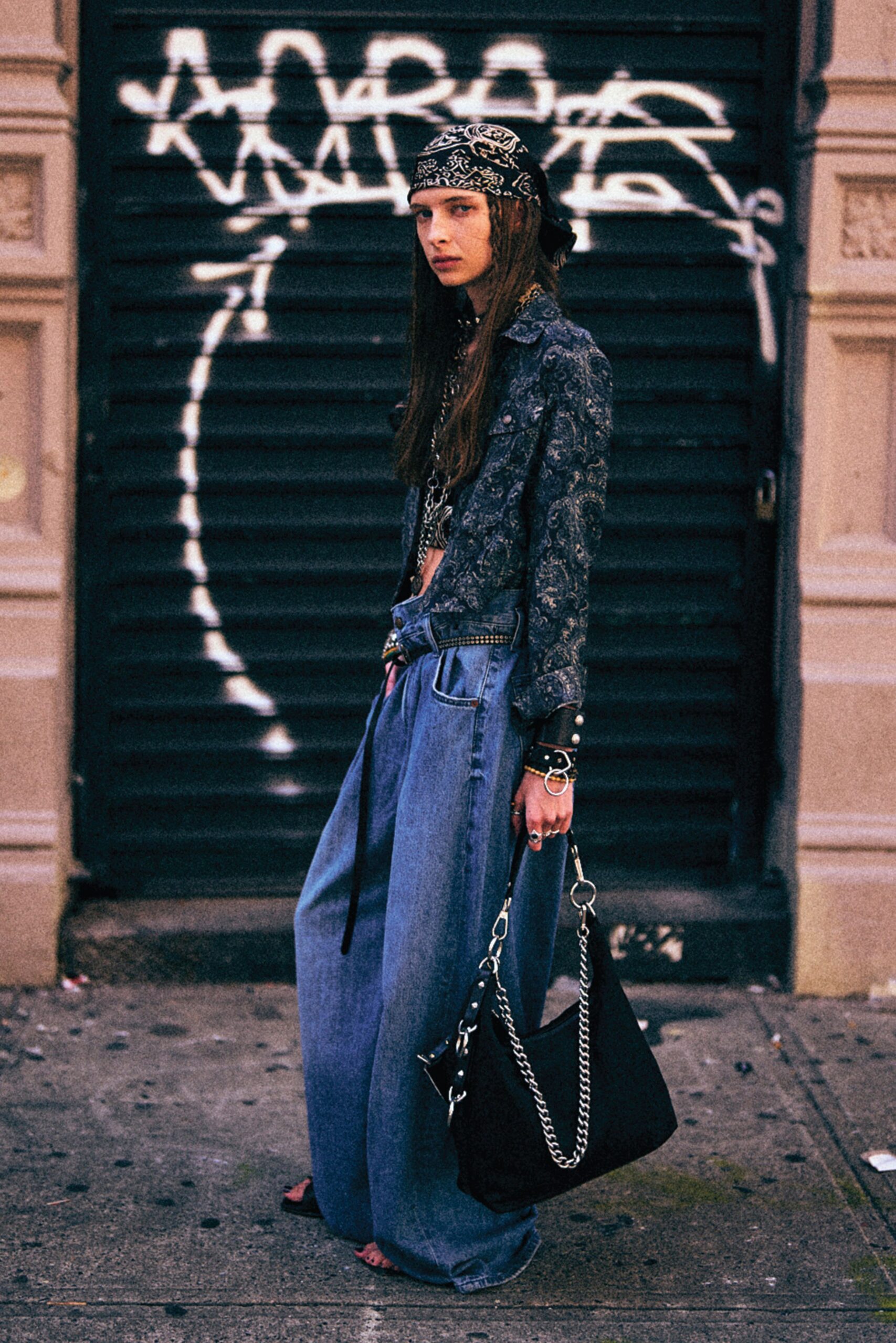 blue denim long-sleeve collared relaxed embroidered jacket