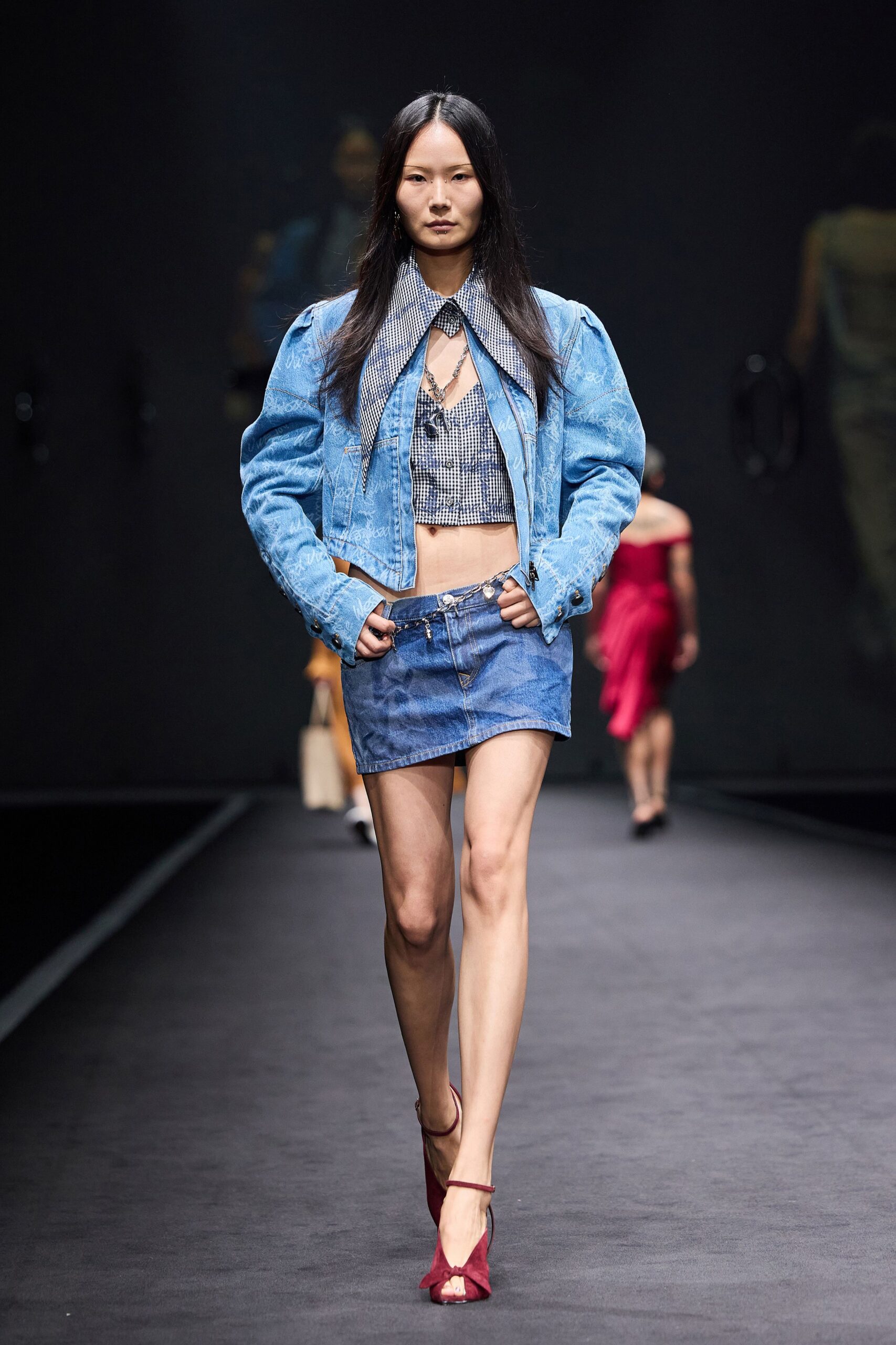 blue denim fitted pencil short skirt