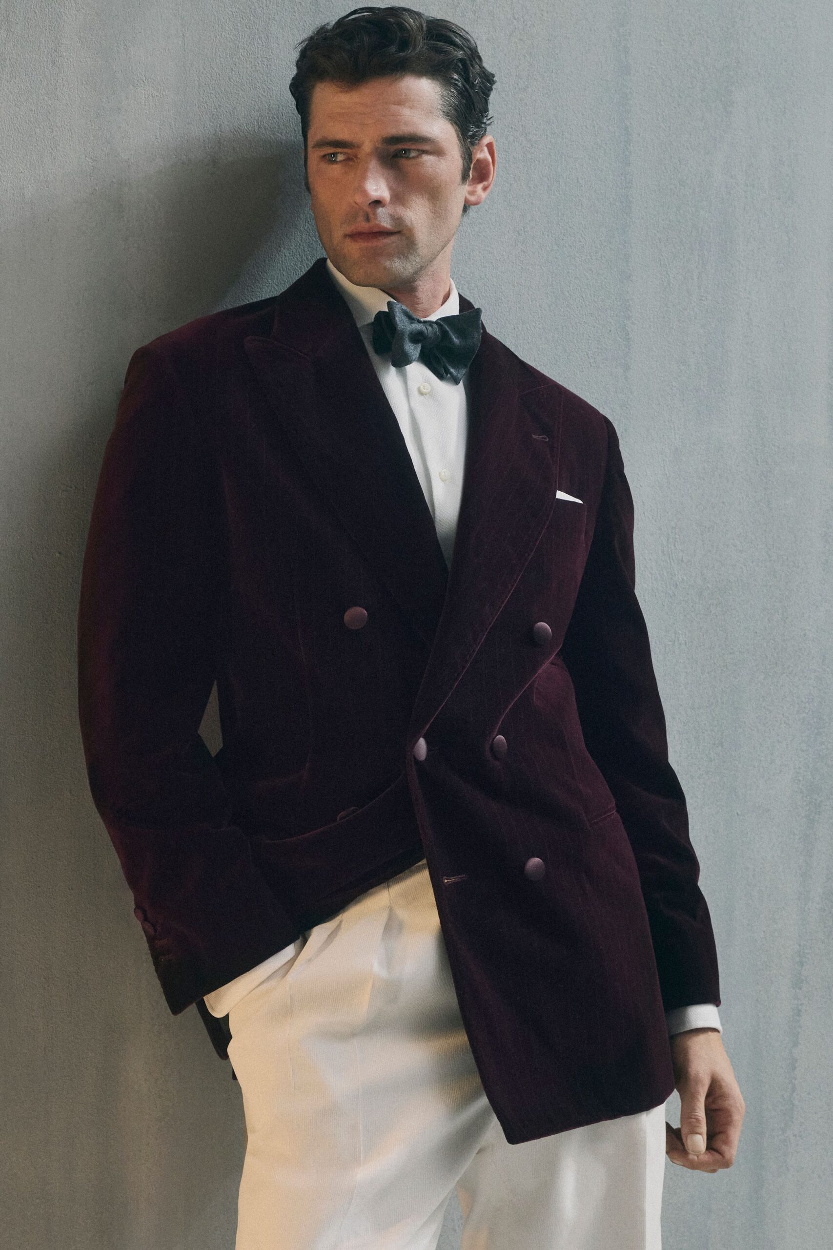 red velvet long-sleeve collared structured blazer