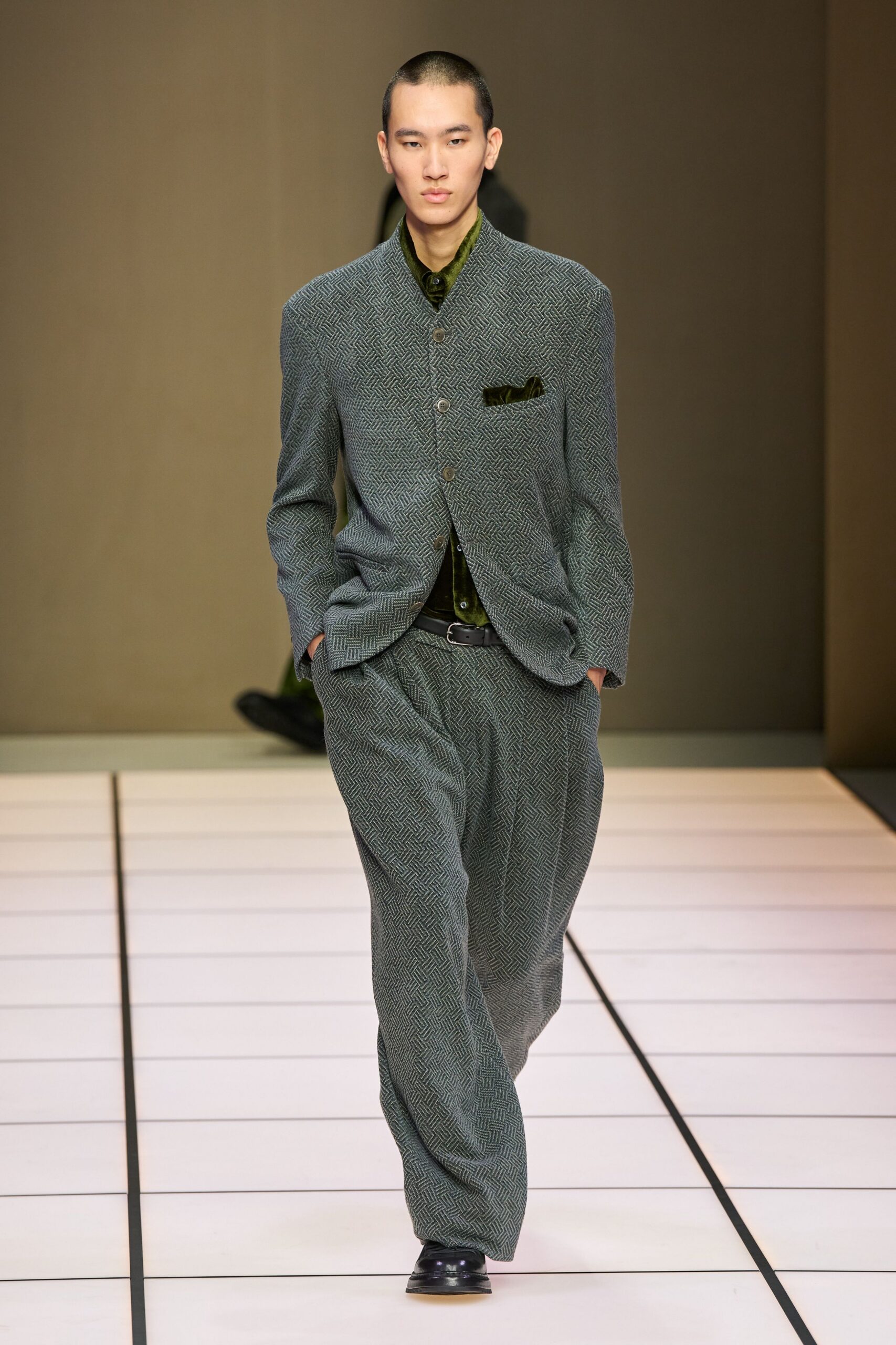 gray tweed relaxed straight-leg pants