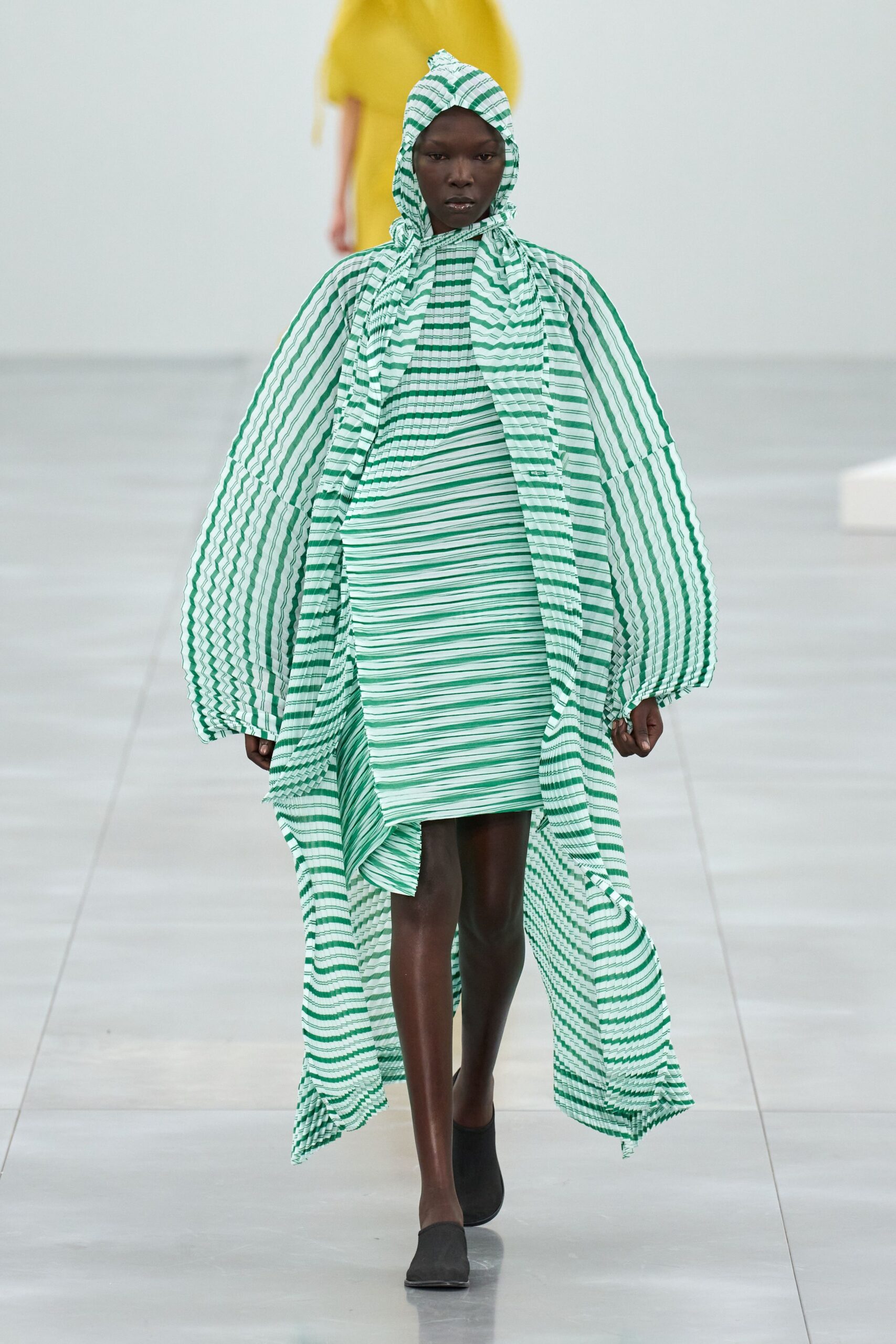 green cotton long-sleeve hooded relaxed striped coat