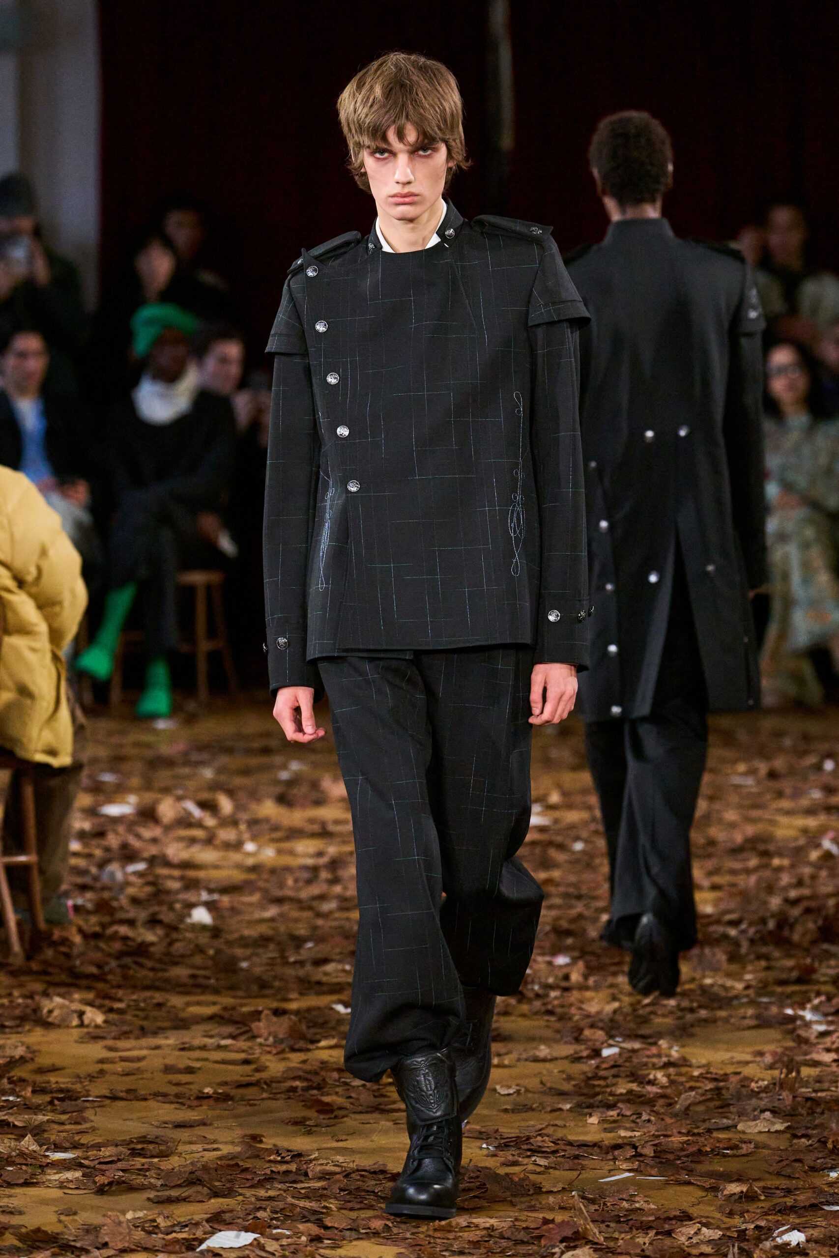 black cotton long-sleeve collared structured checked buttoned jacket