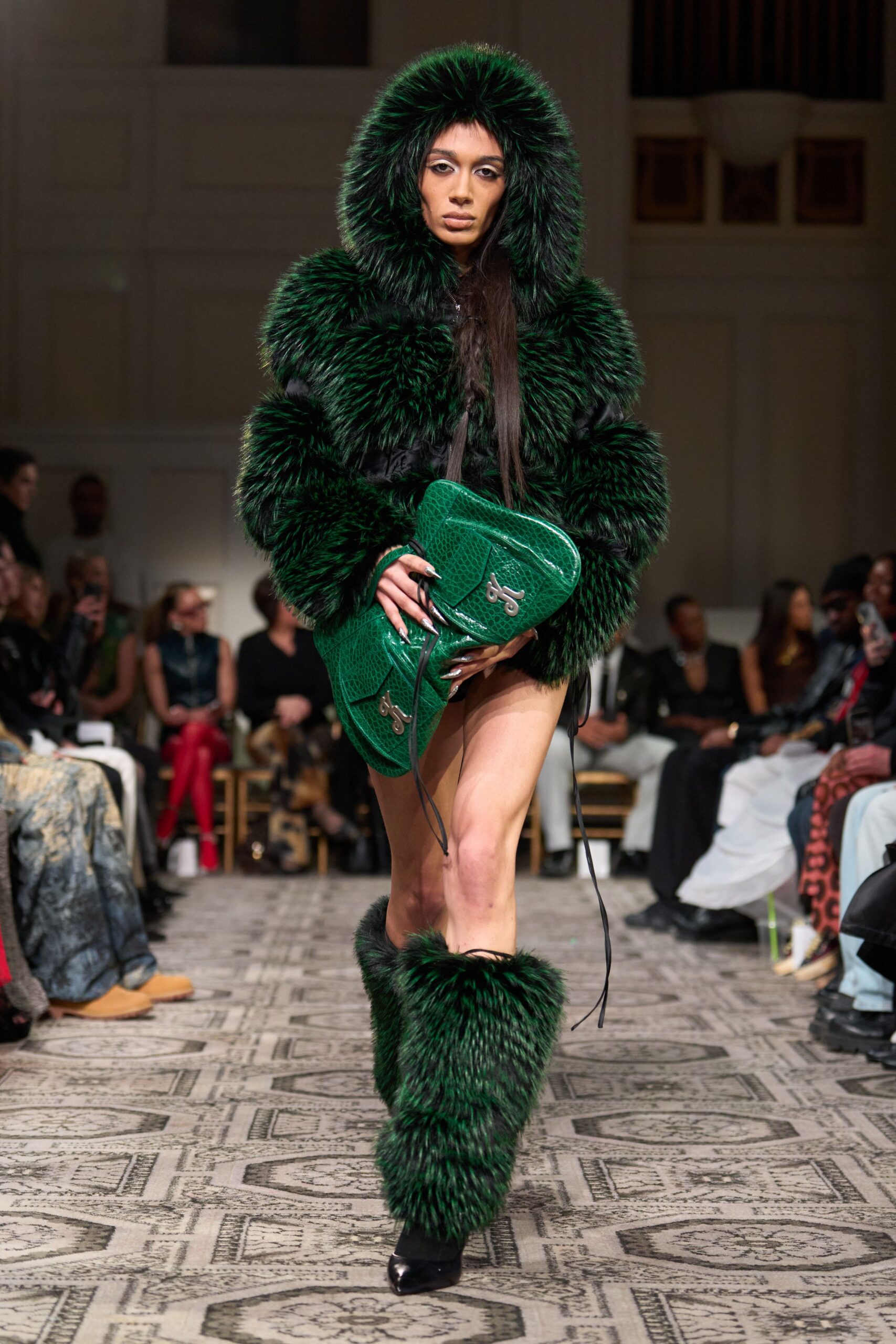 green faux-fur long-sleeve hooded fitted layered coat