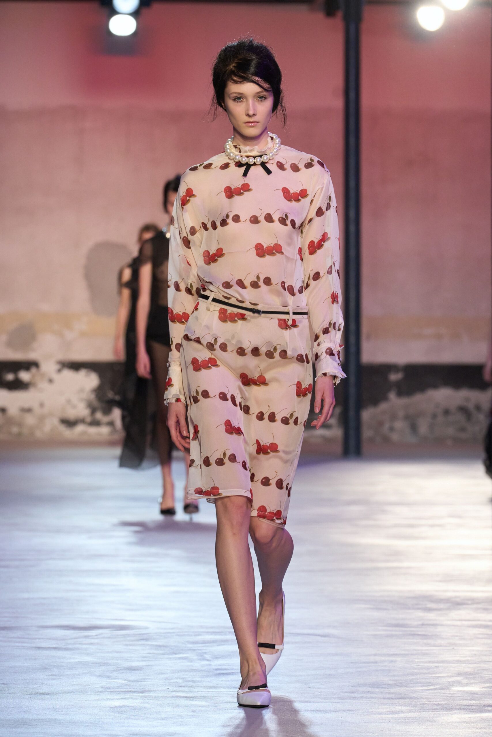 beige floral midi dress with white shoes