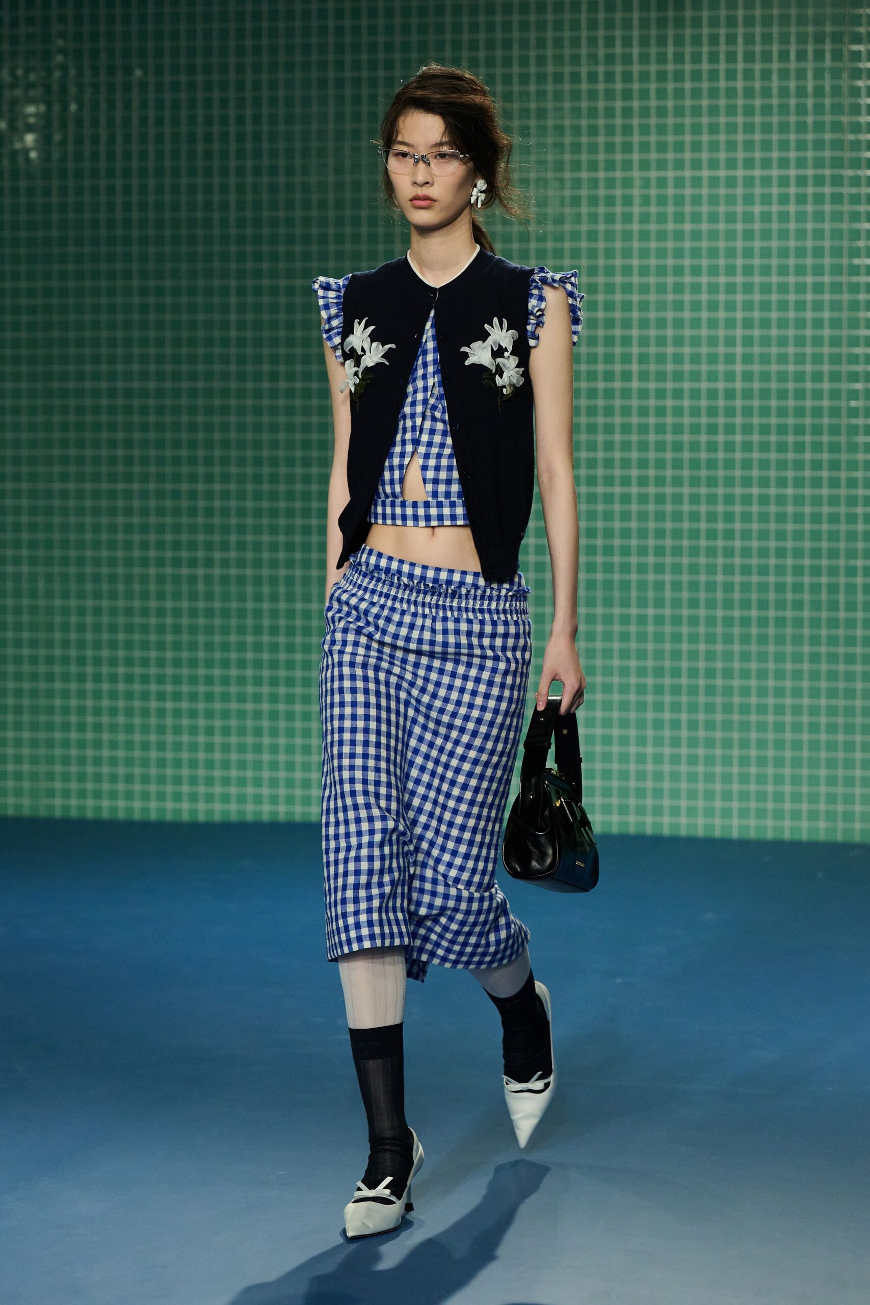 navy vest blue checked outfit