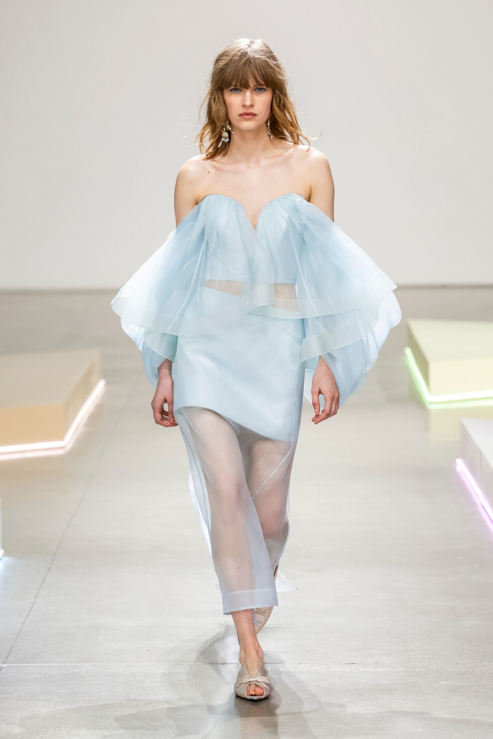 blue chiffon sleeveless off-shoulder fitted layered dress