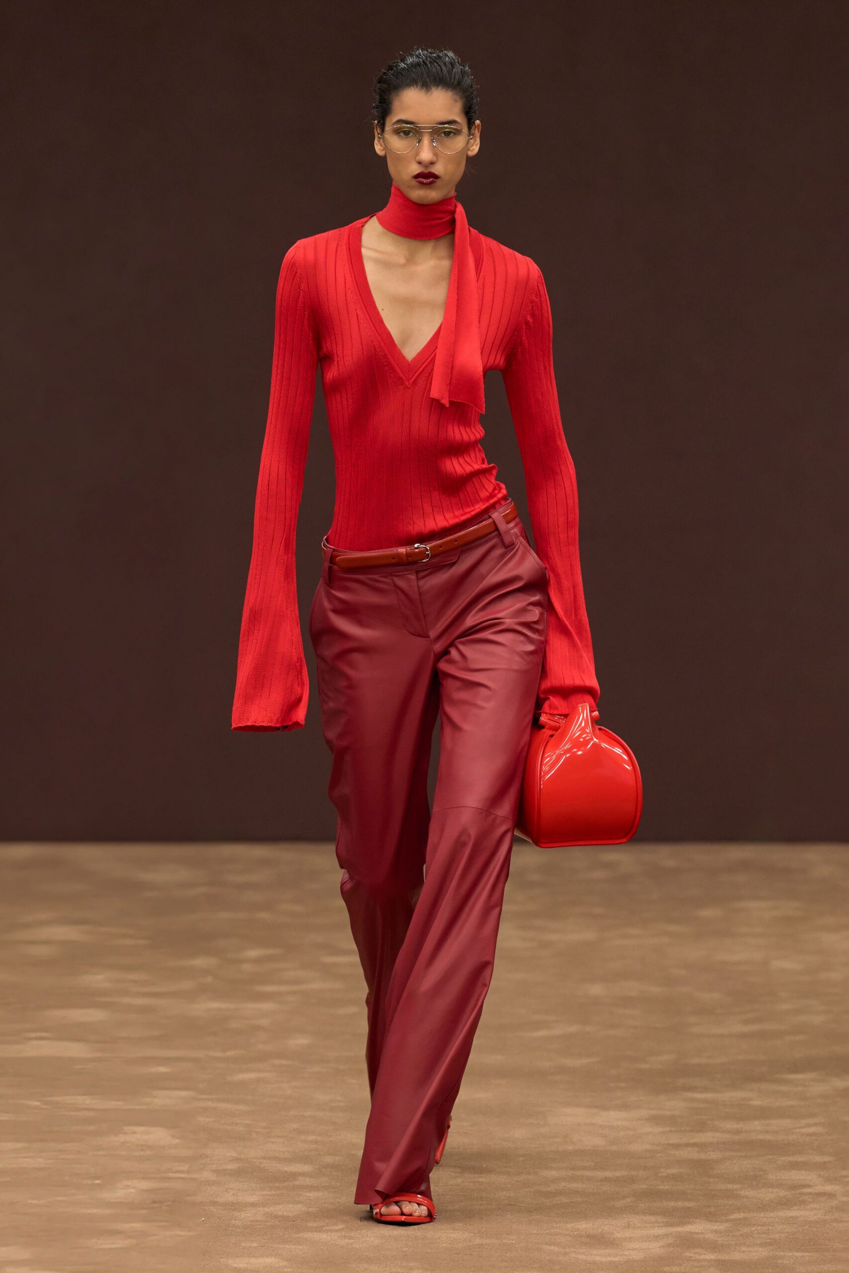 red knit long-sleeve v-neck fitted ribbed top