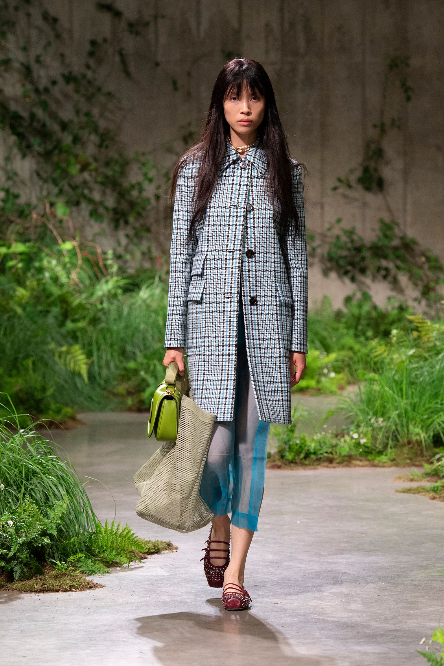 blue cotton long-sleeve collared fitted checked coat