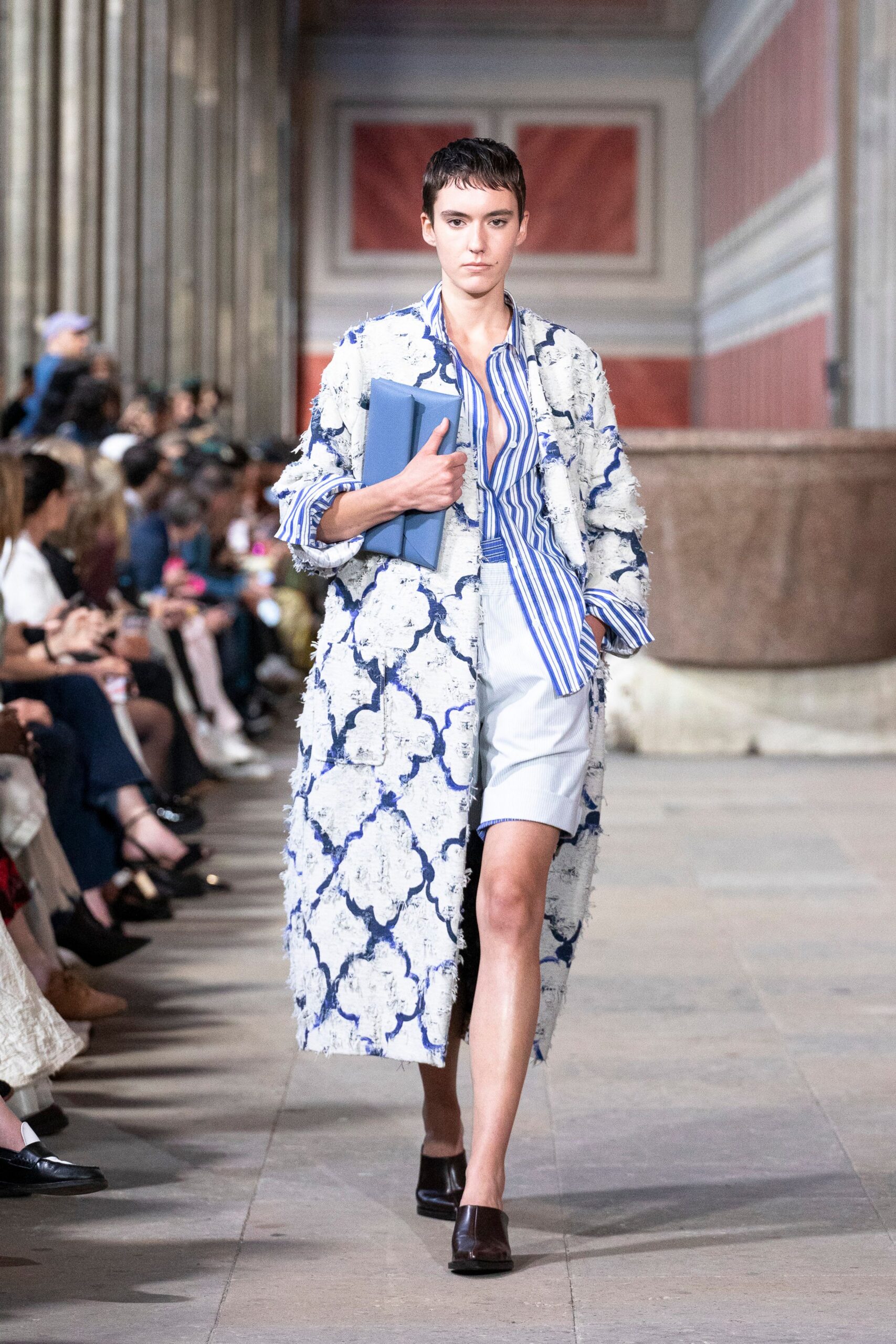 blue cotton long-sleeve relaxed printed maxi coat