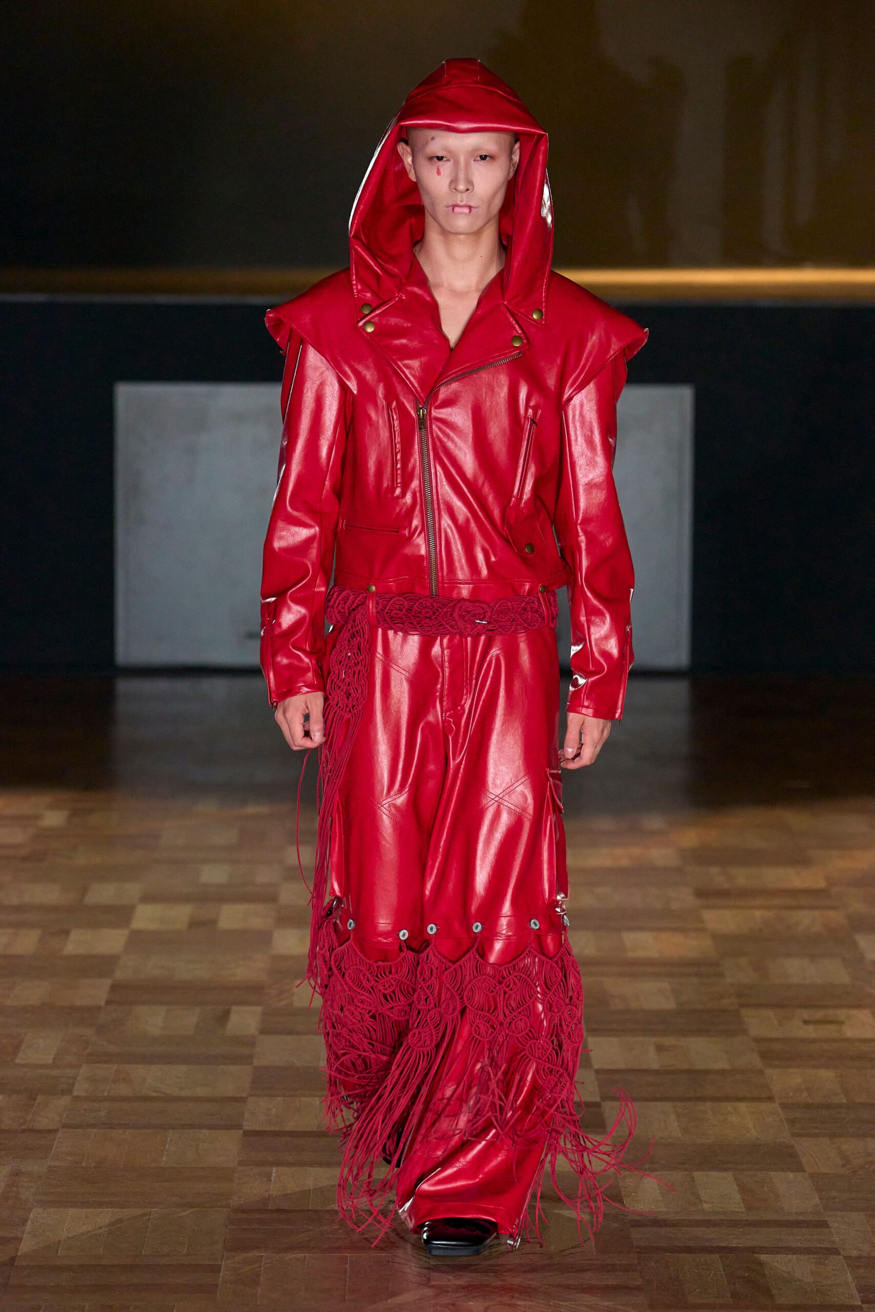 red leather long-sleeve hooded fitted zippered fringed jacket