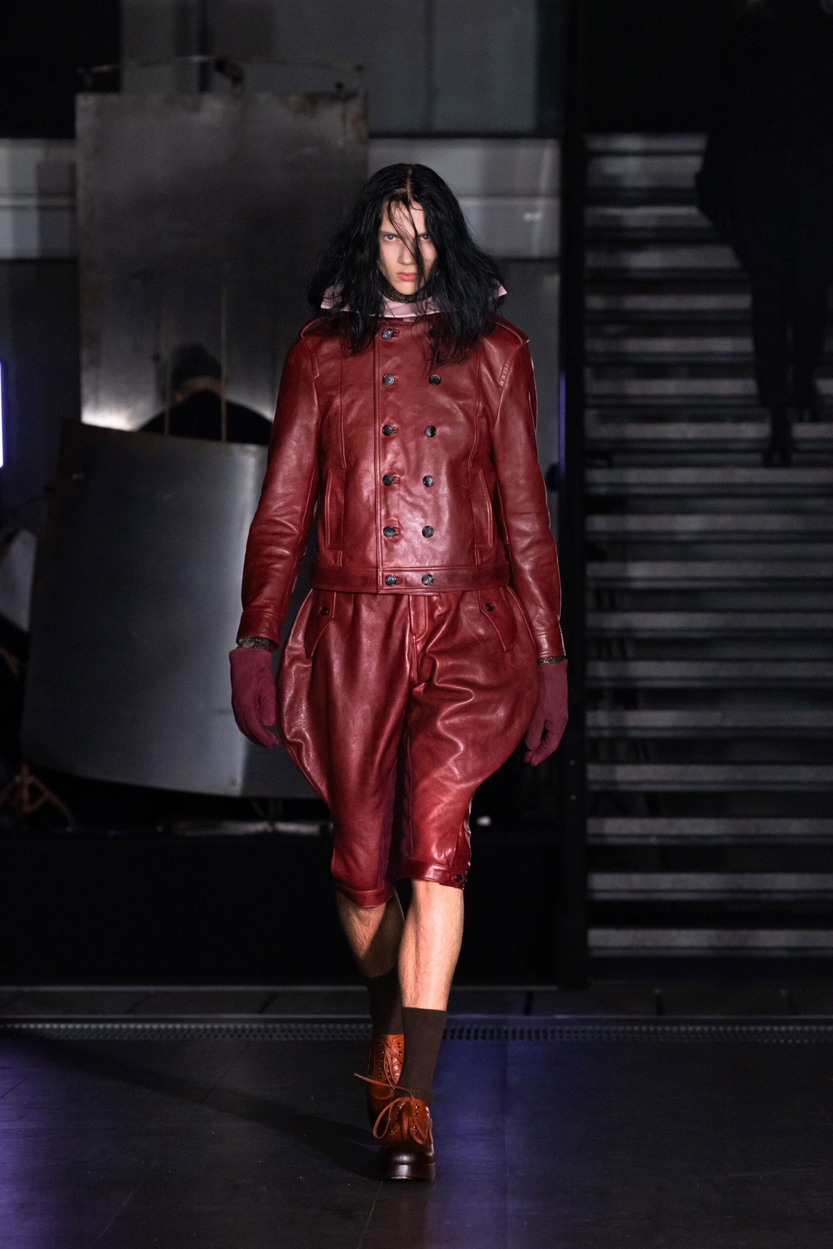 red leather long-sleeve collared fitted buttoned jacket