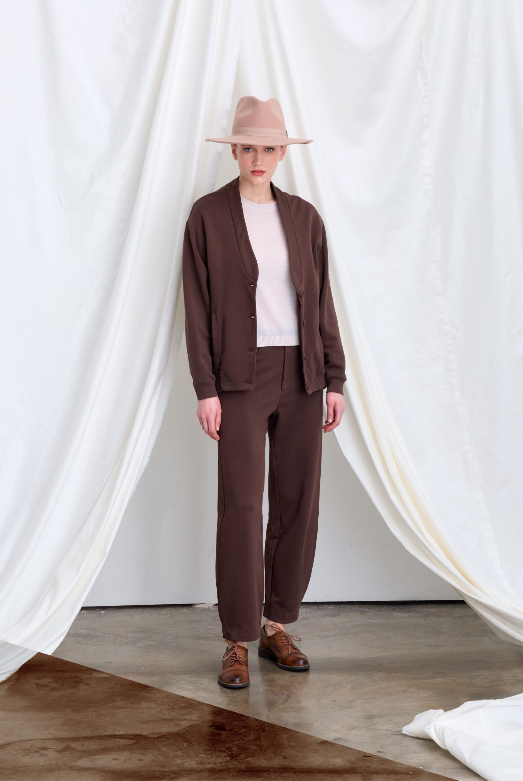 brown cotton long-sleeve collared relaxed cardigan