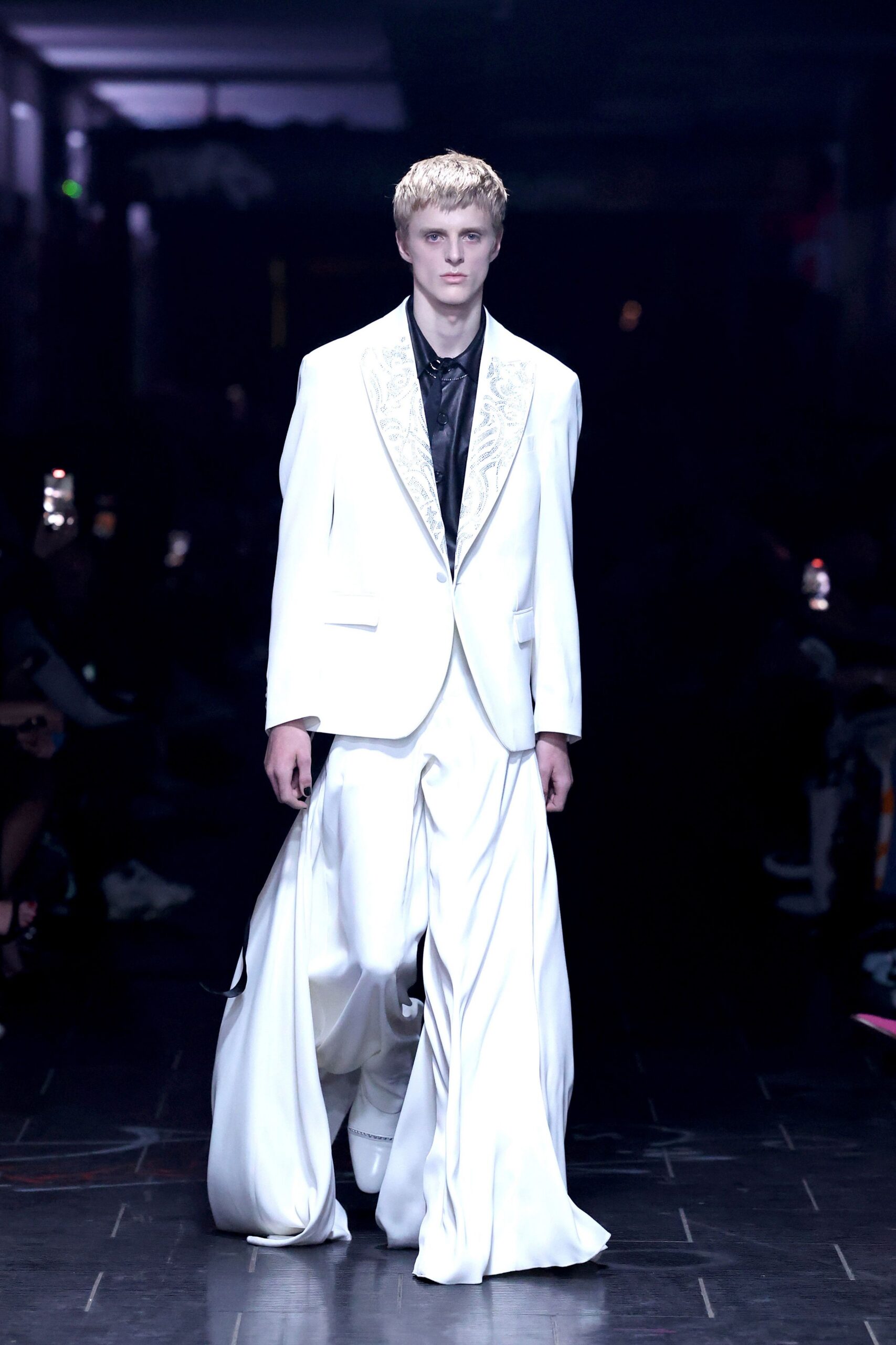 white tailored suit with embroidery