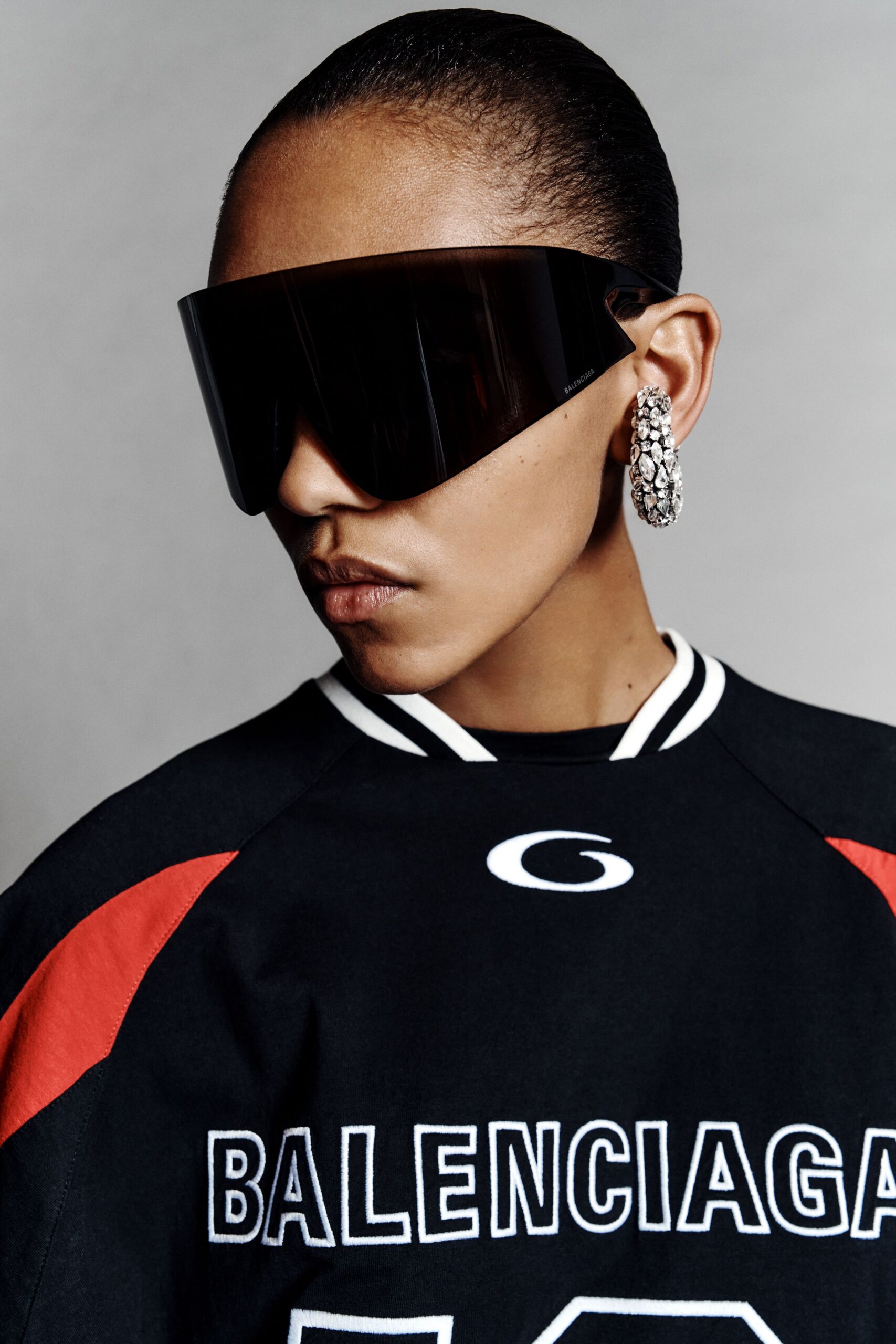 black relaxed shirt with sunglasses