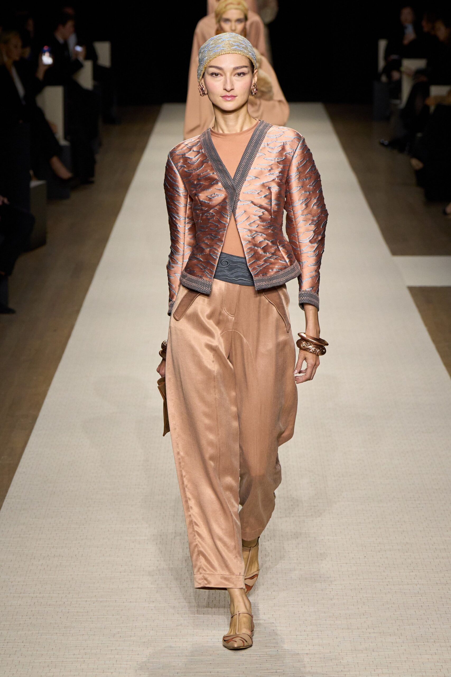brown silk long-sleeve v-neck fitted embroidered jacket