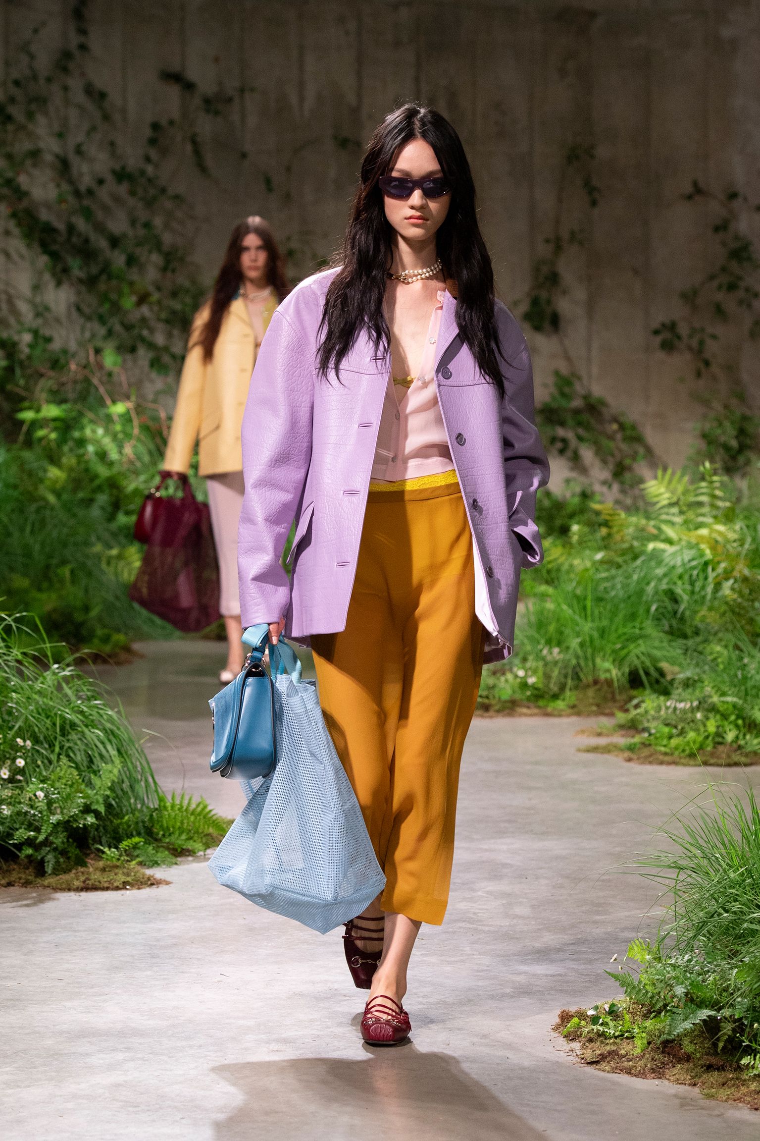 purple cotton long-sleeve collared relaxed buttoned jacket