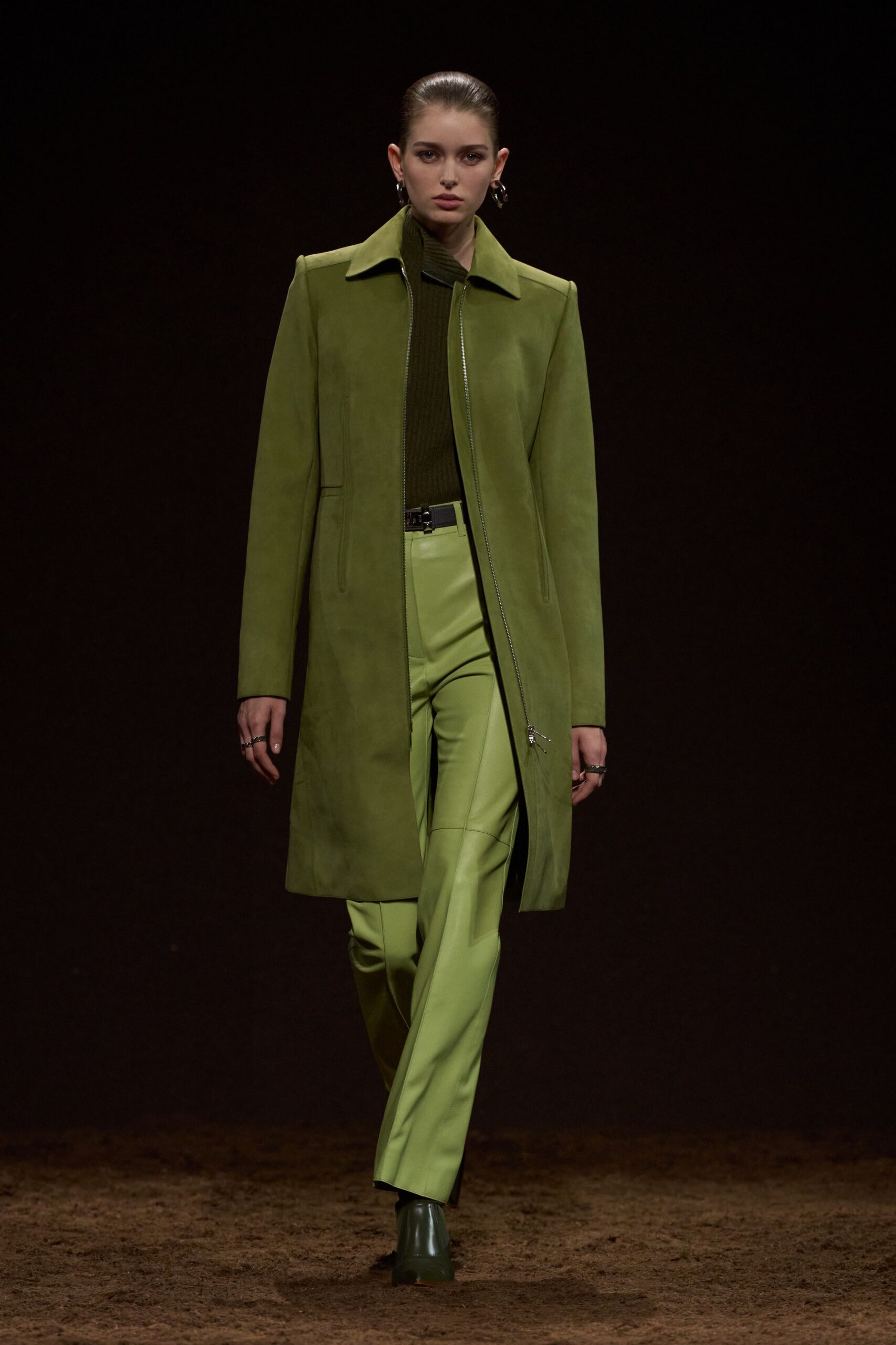 green suede long-sleeve collared fitted coat