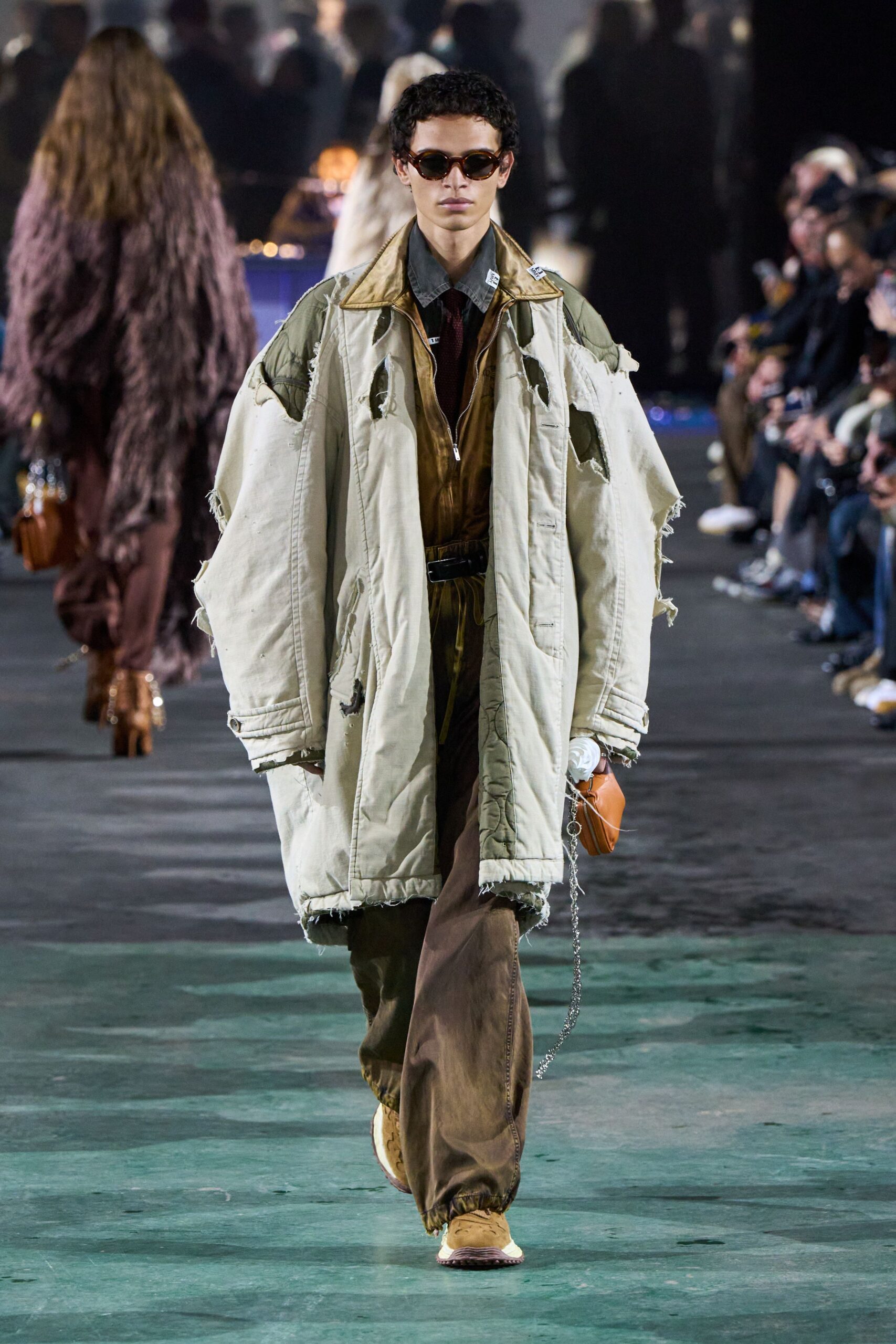 oversized beige coat with cargo pants