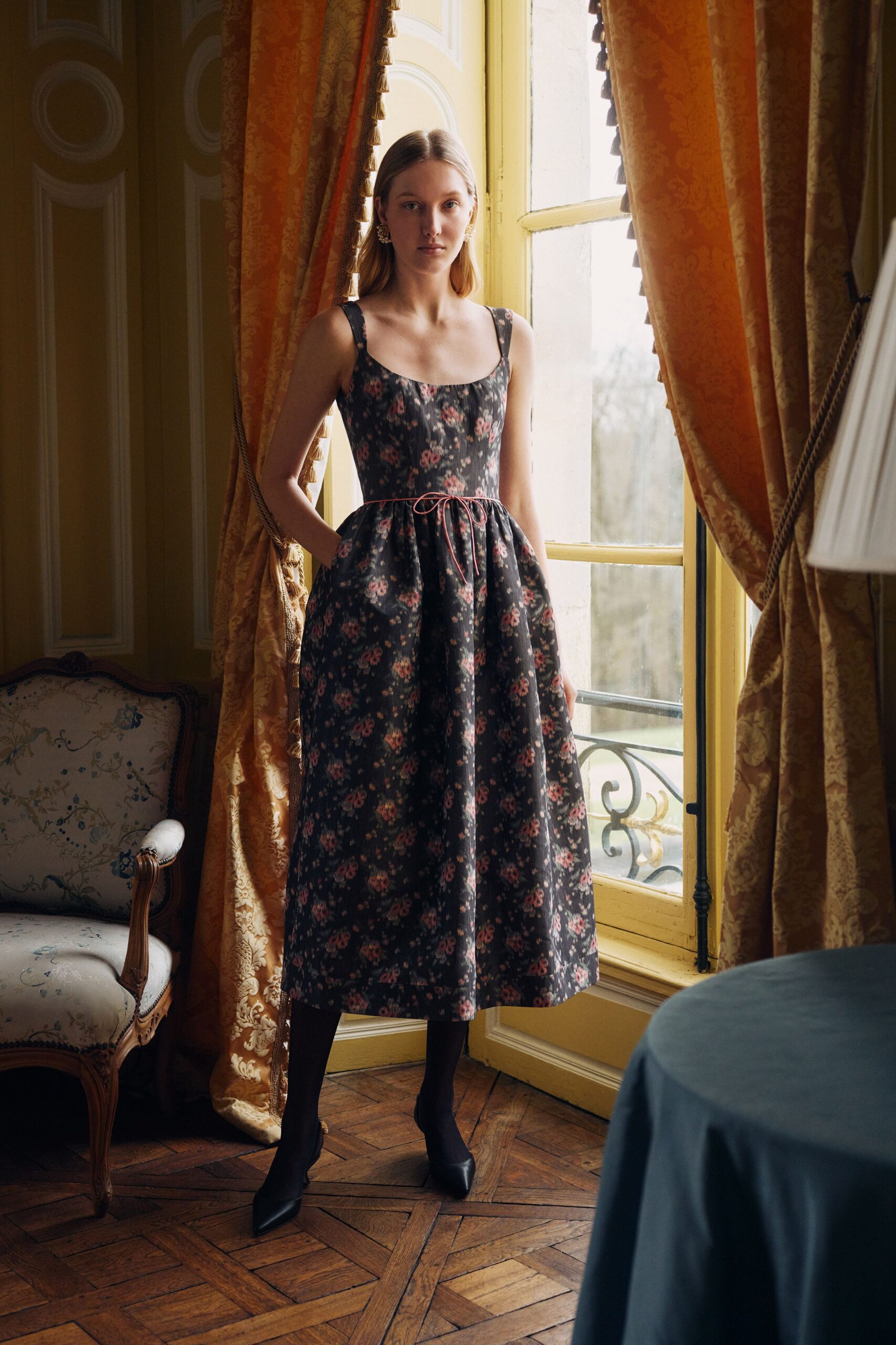 black floral midi dress with shoes