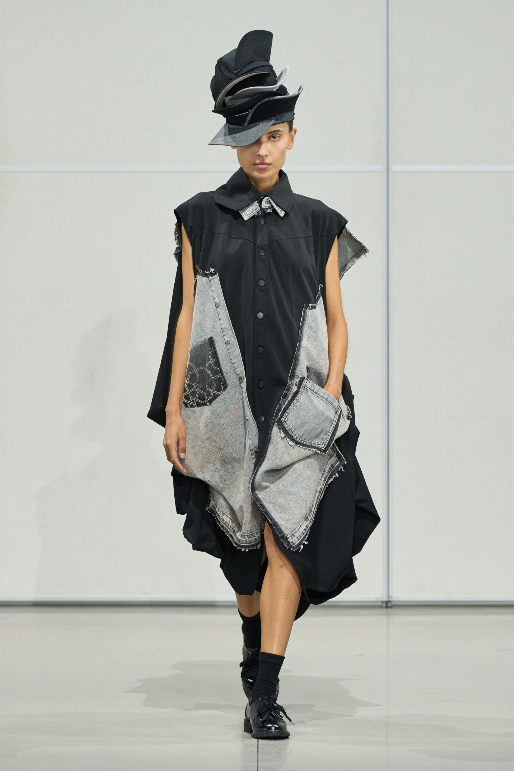 black cotton sleeveless collared relaxed layered buttoned dress