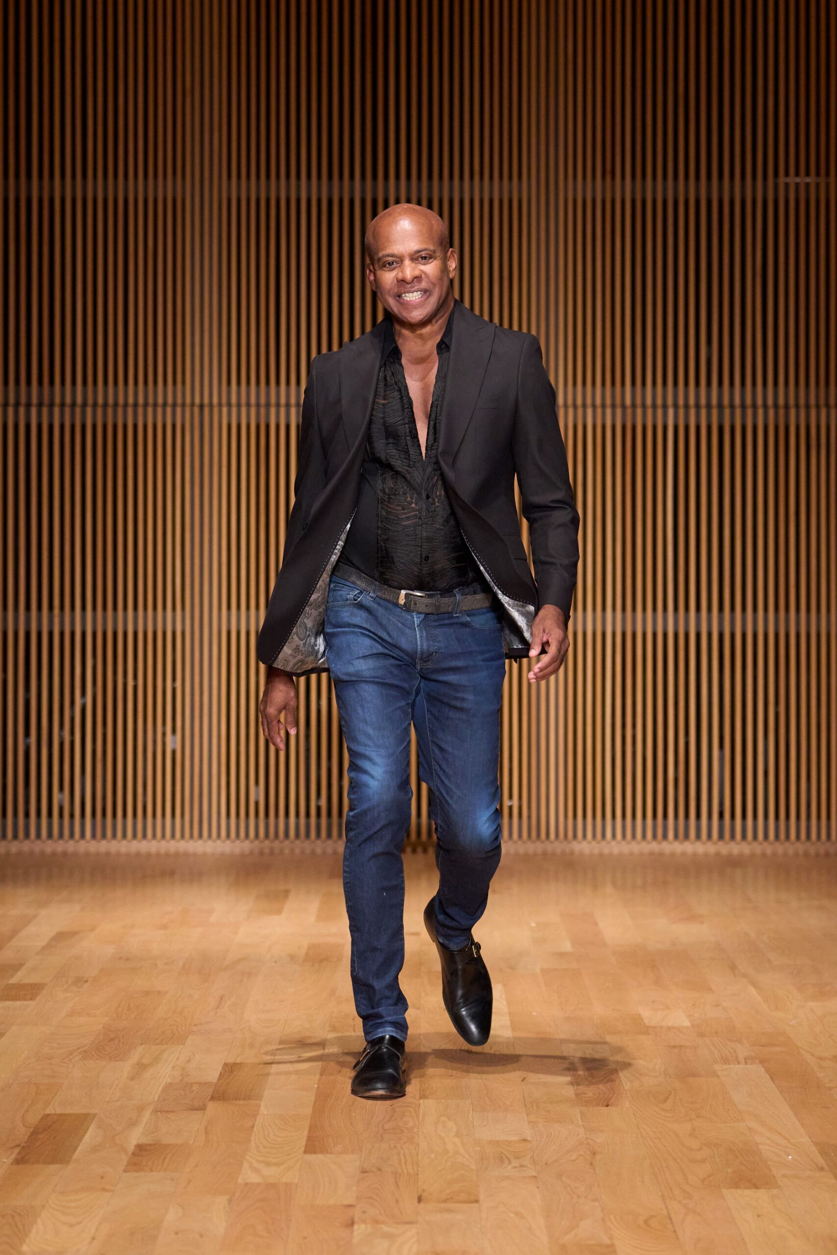 black tailored blazer with fitted shirt
