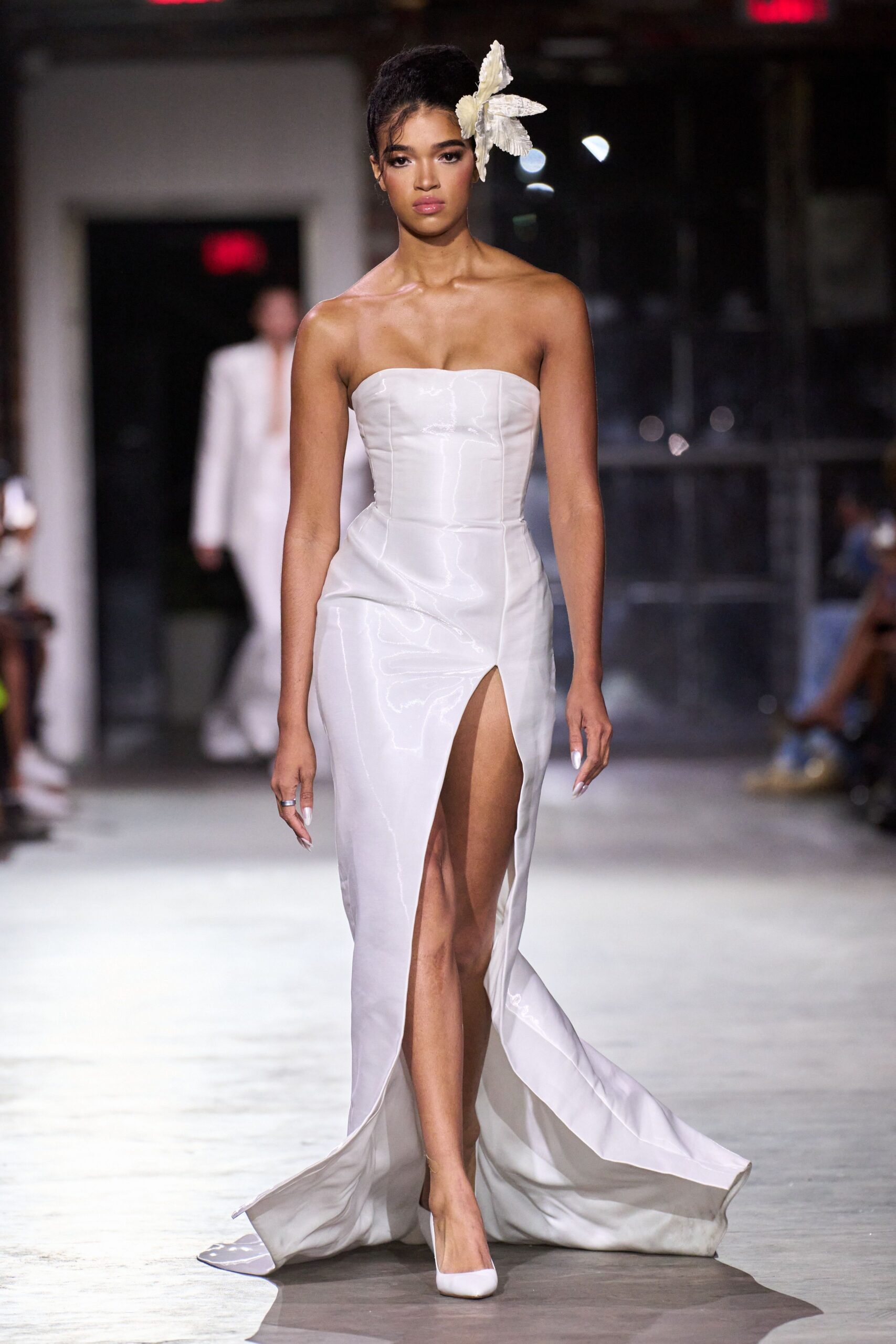 white satin strapless high-neck fitted structured shiny gown
