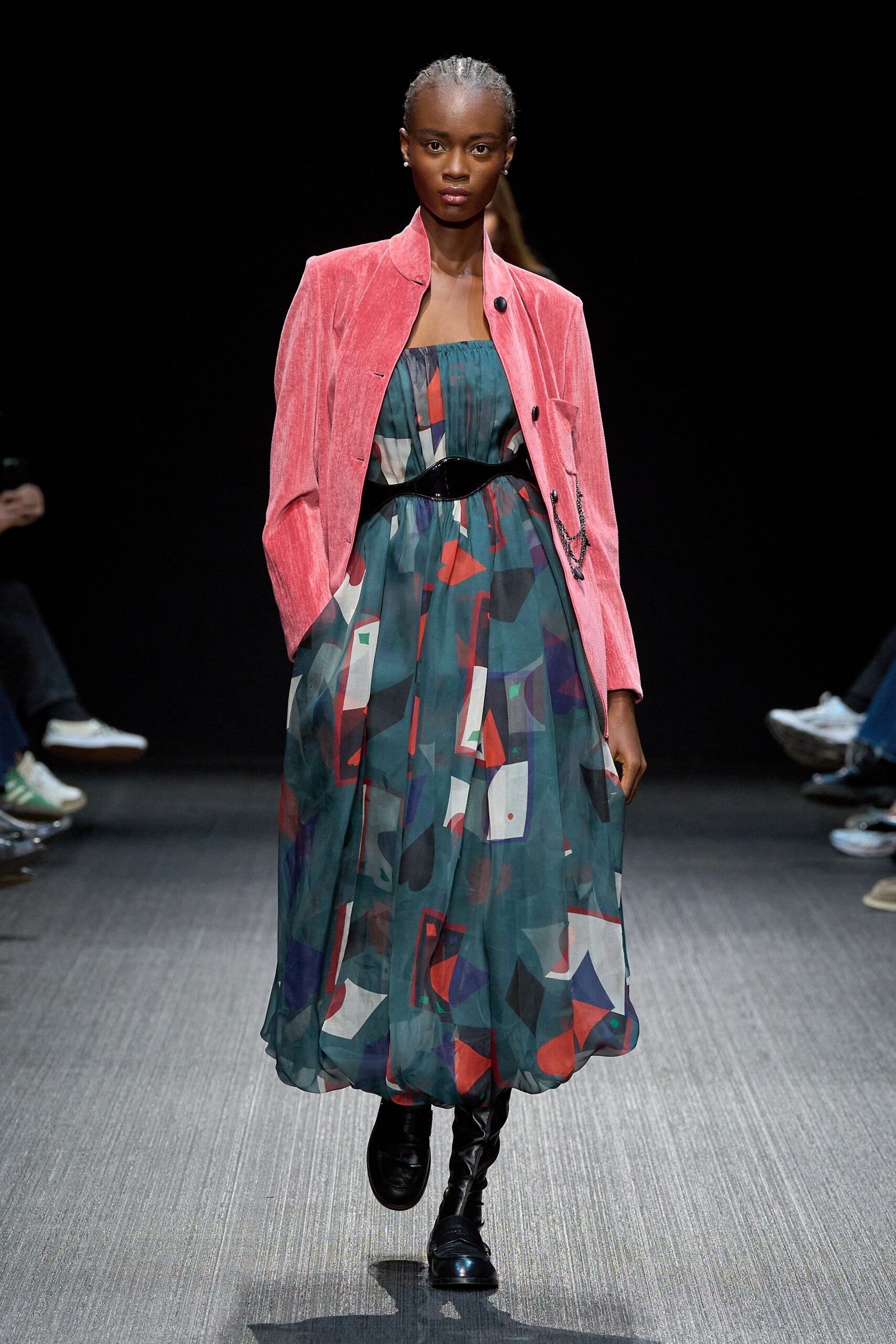 green chiffon sleeveless v-neck relaxed printed tiered dress