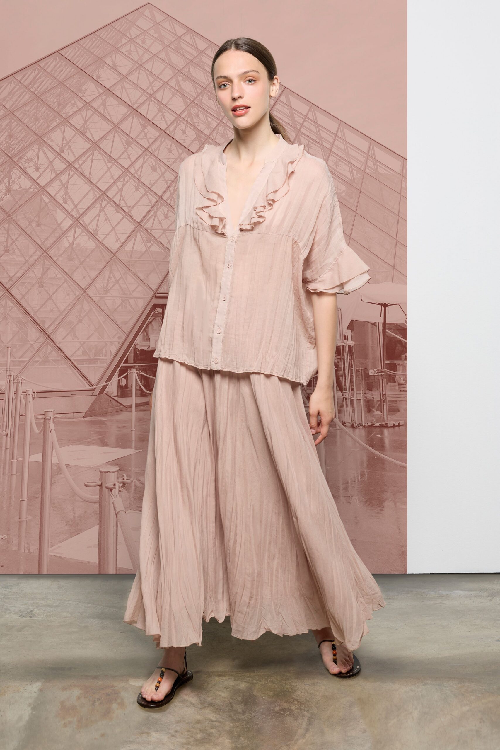 pink cotton short-sleeve collared relaxed ruffled blouse