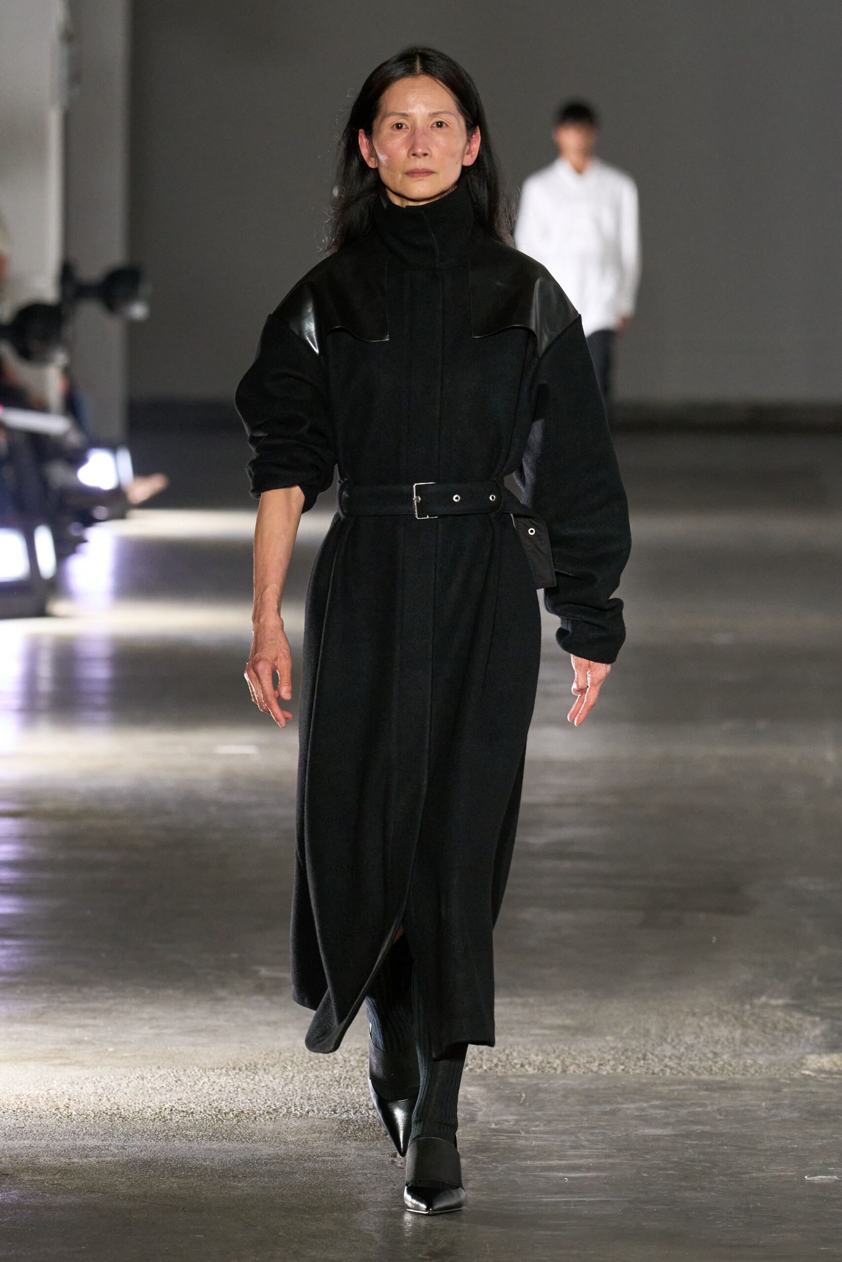 black wool long-sleeve collared fitted belted midi coat