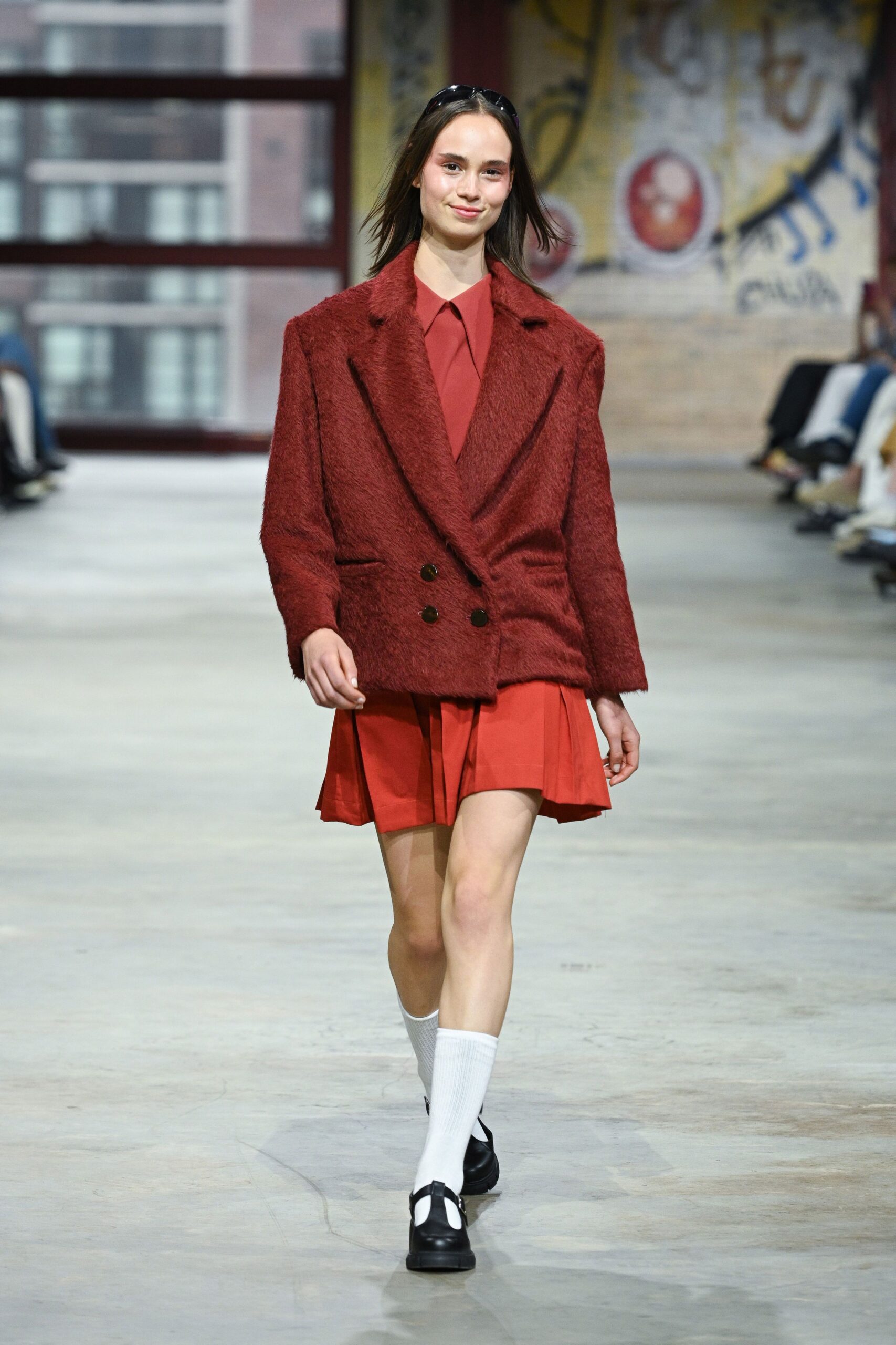 red wool long-sleeve double-breasted structured blazer