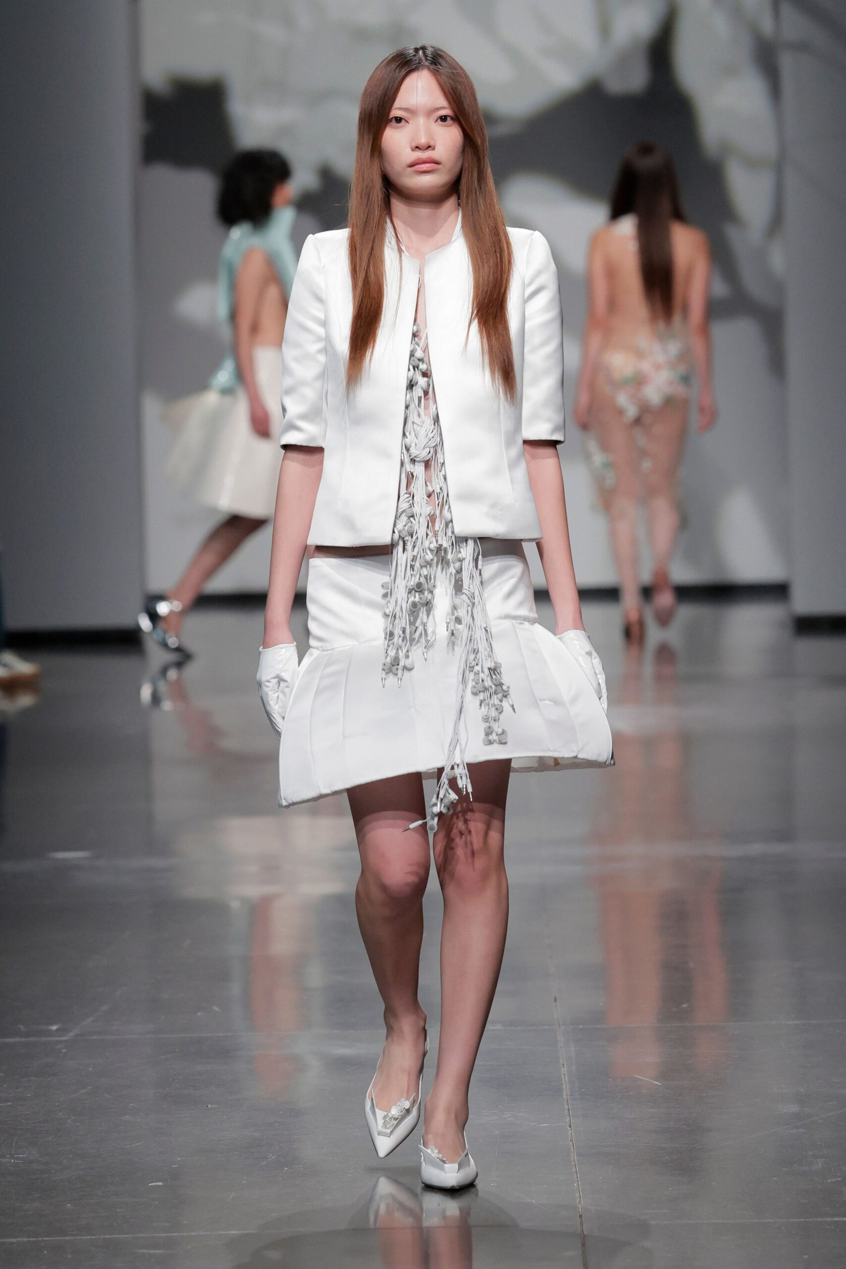 white silk gloves