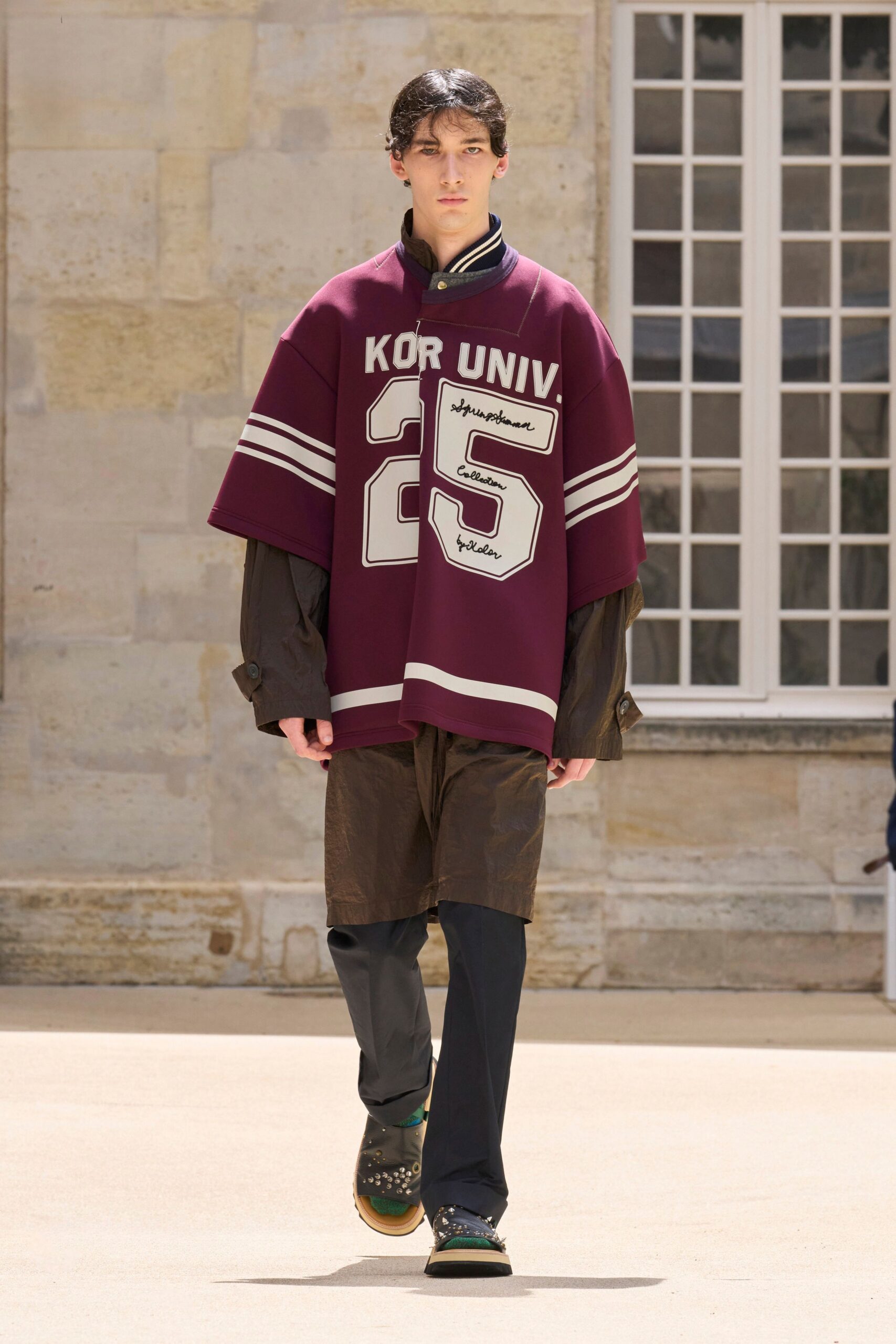 maroon cotton short-sleeve collared relaxed printed top