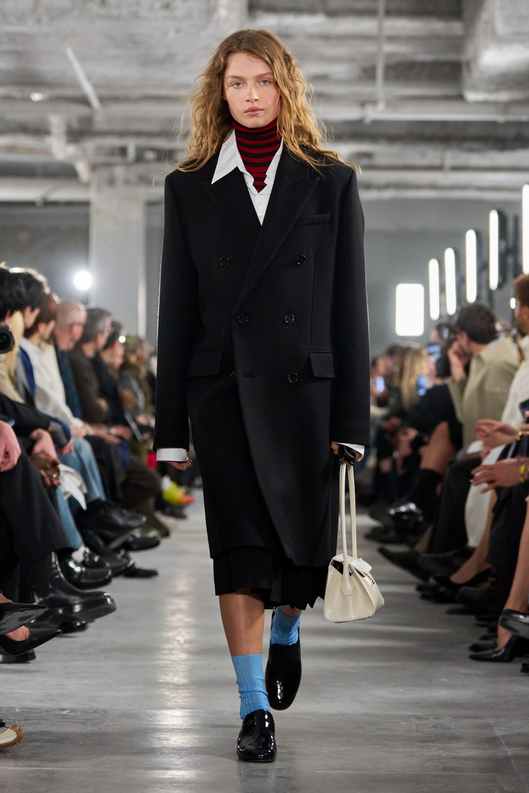black wool long-sleeve double-breasted structured coat