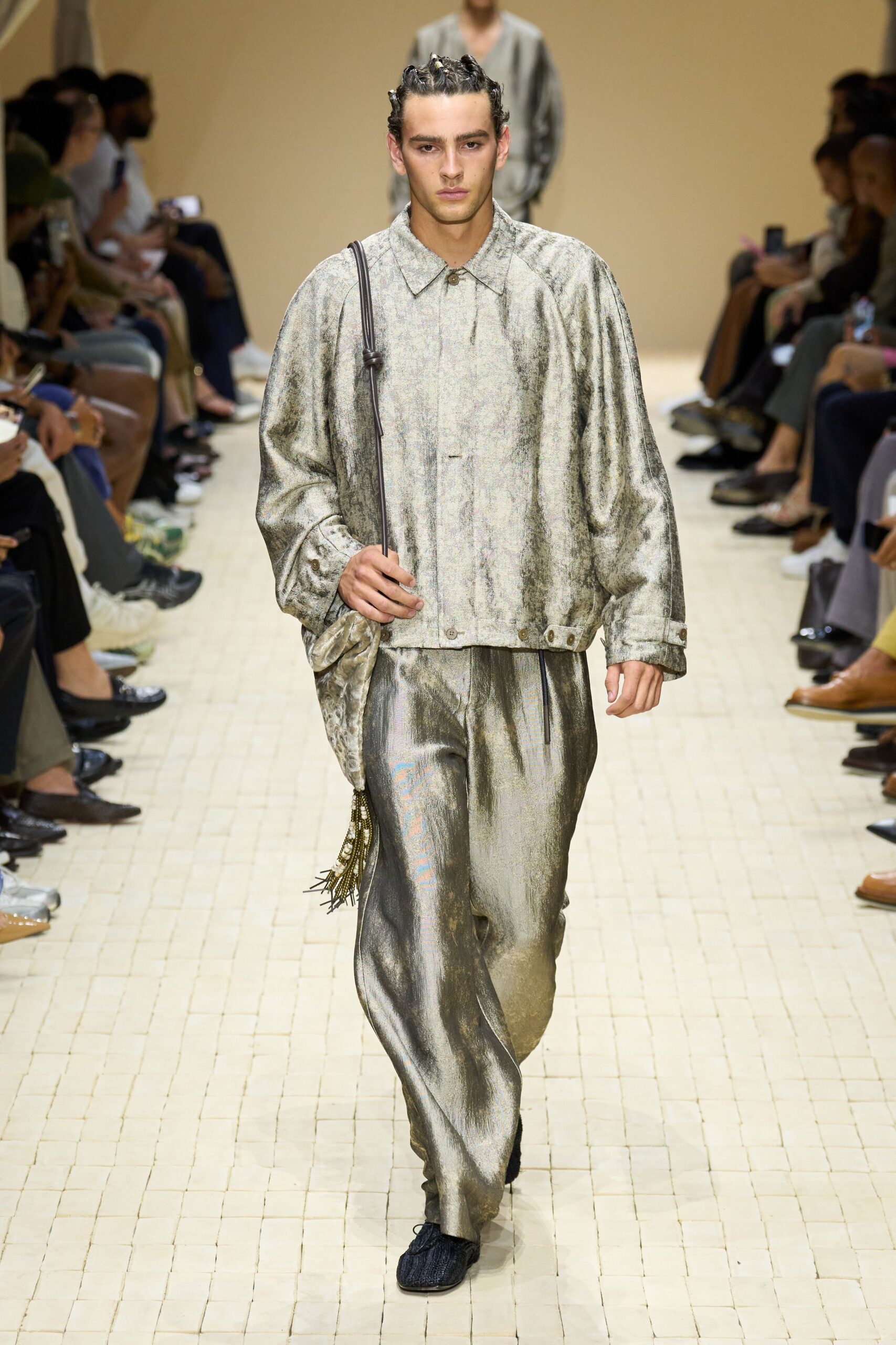 gray silk long-sleeve collared relaxed textured shiny jacket