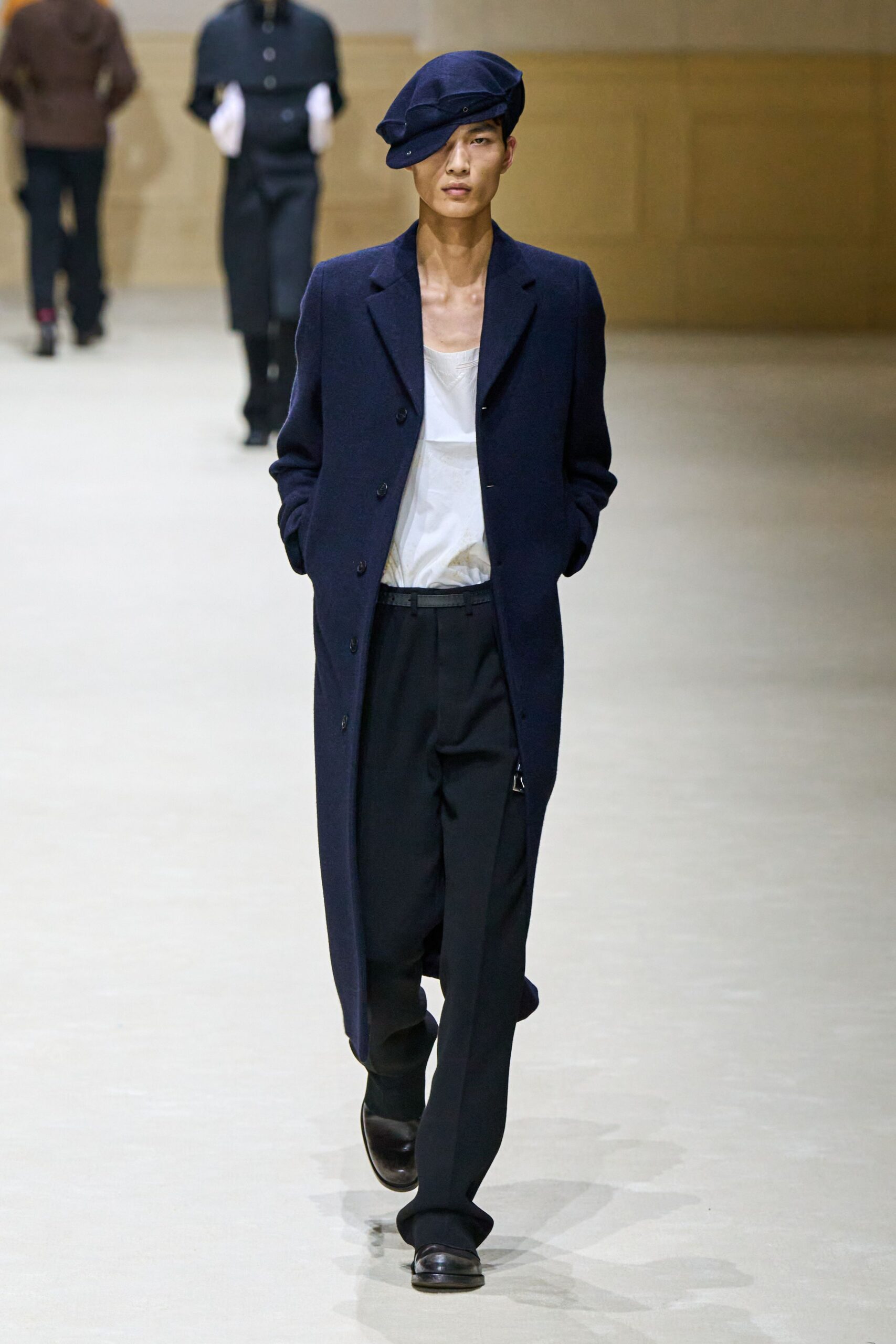 blue wool long-sleeve collared structured buttoned coat