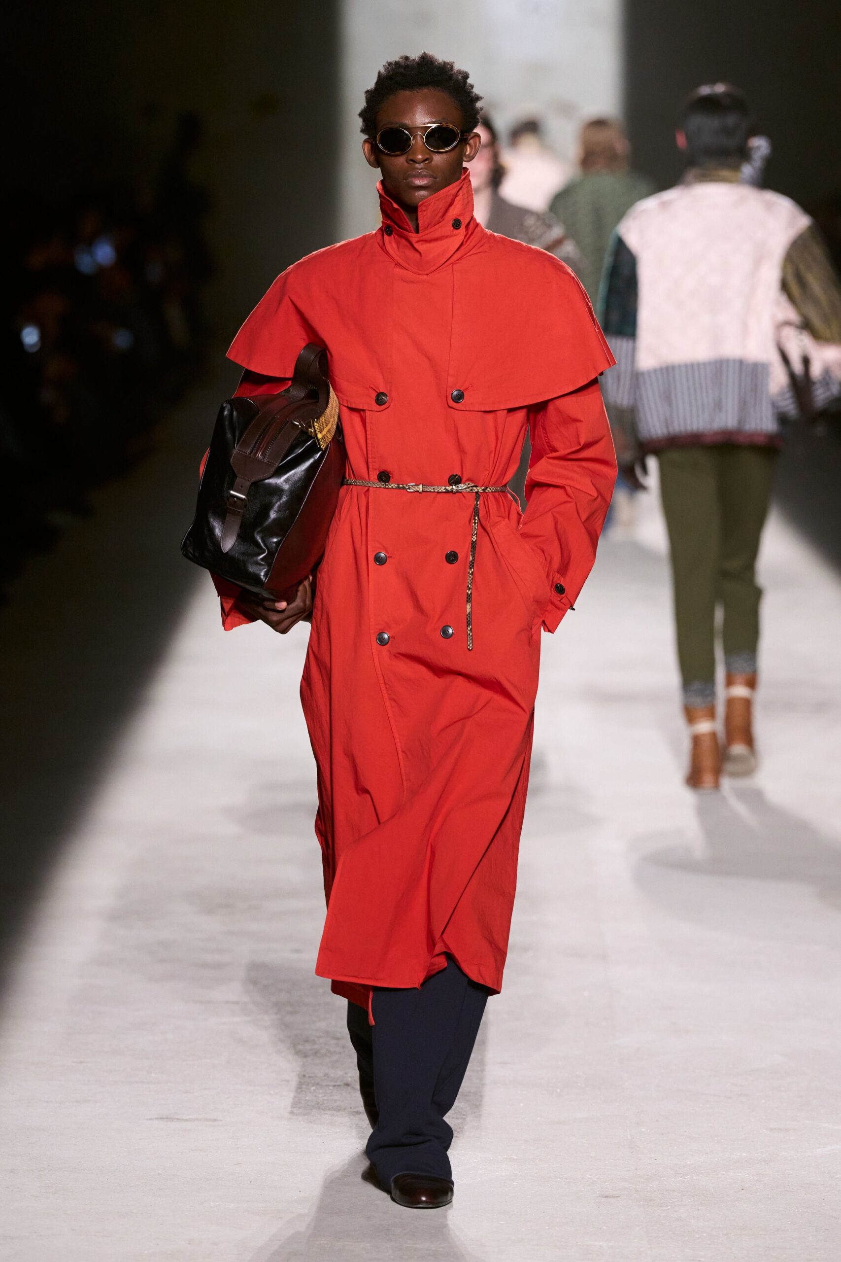 red cotton long-sleeve collared fitted belted trench
