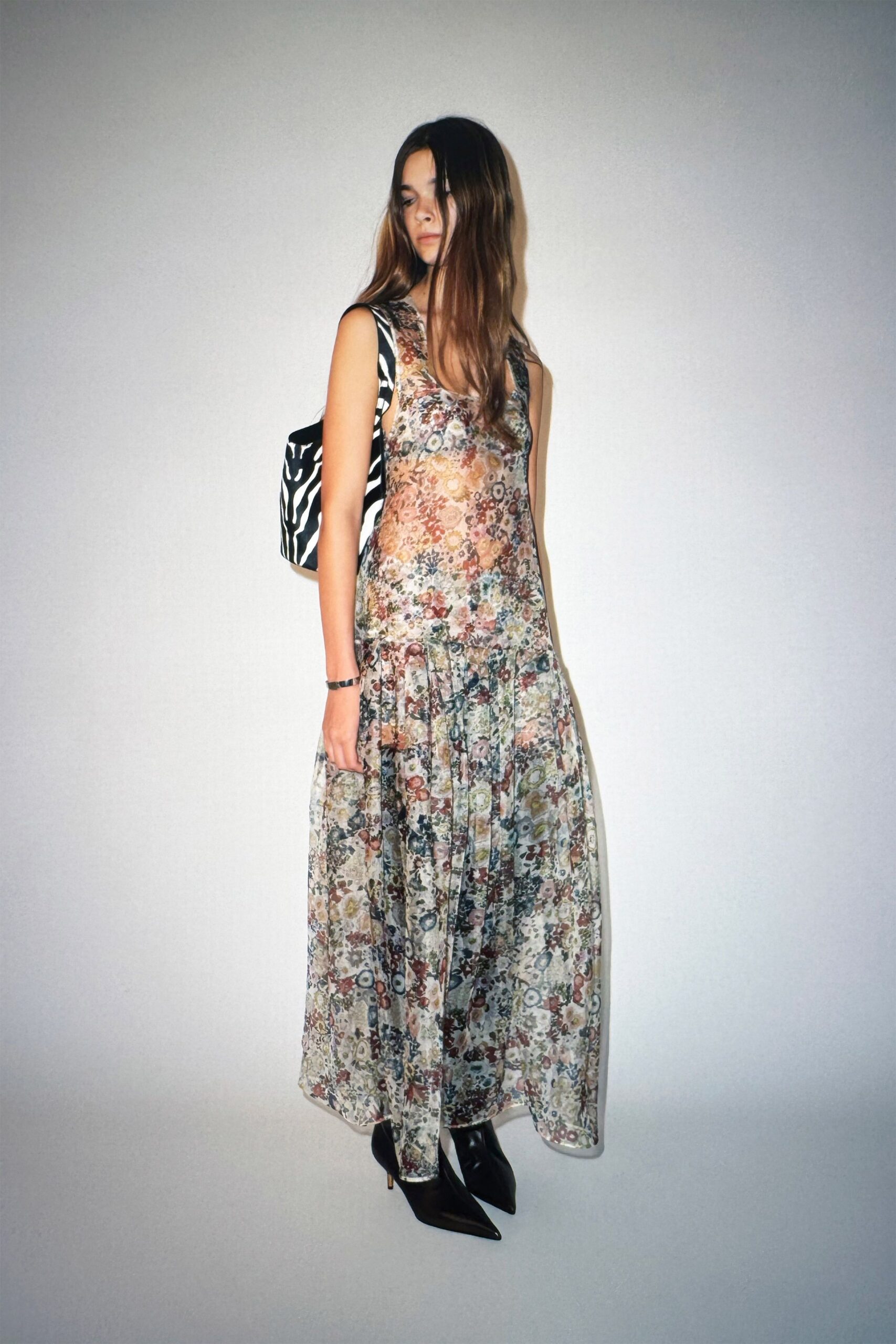 multi chiffon sleeveless v-neck fitted floral layered dress