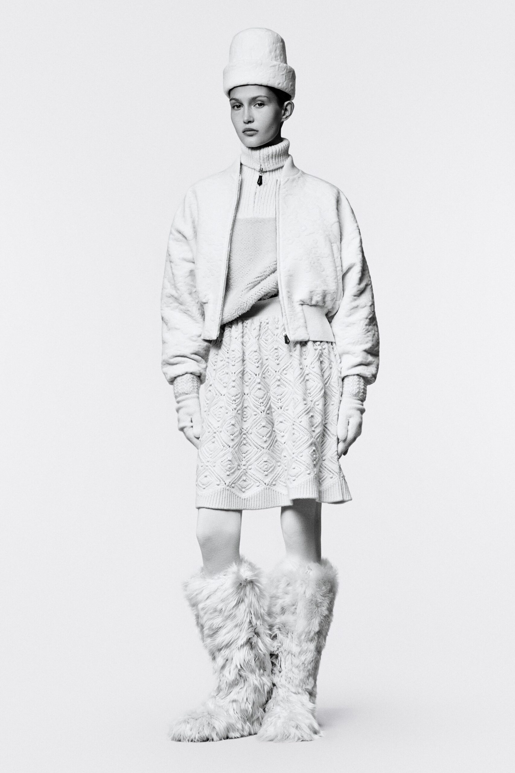 white wool long-sleeve collared relaxed quilted jacket