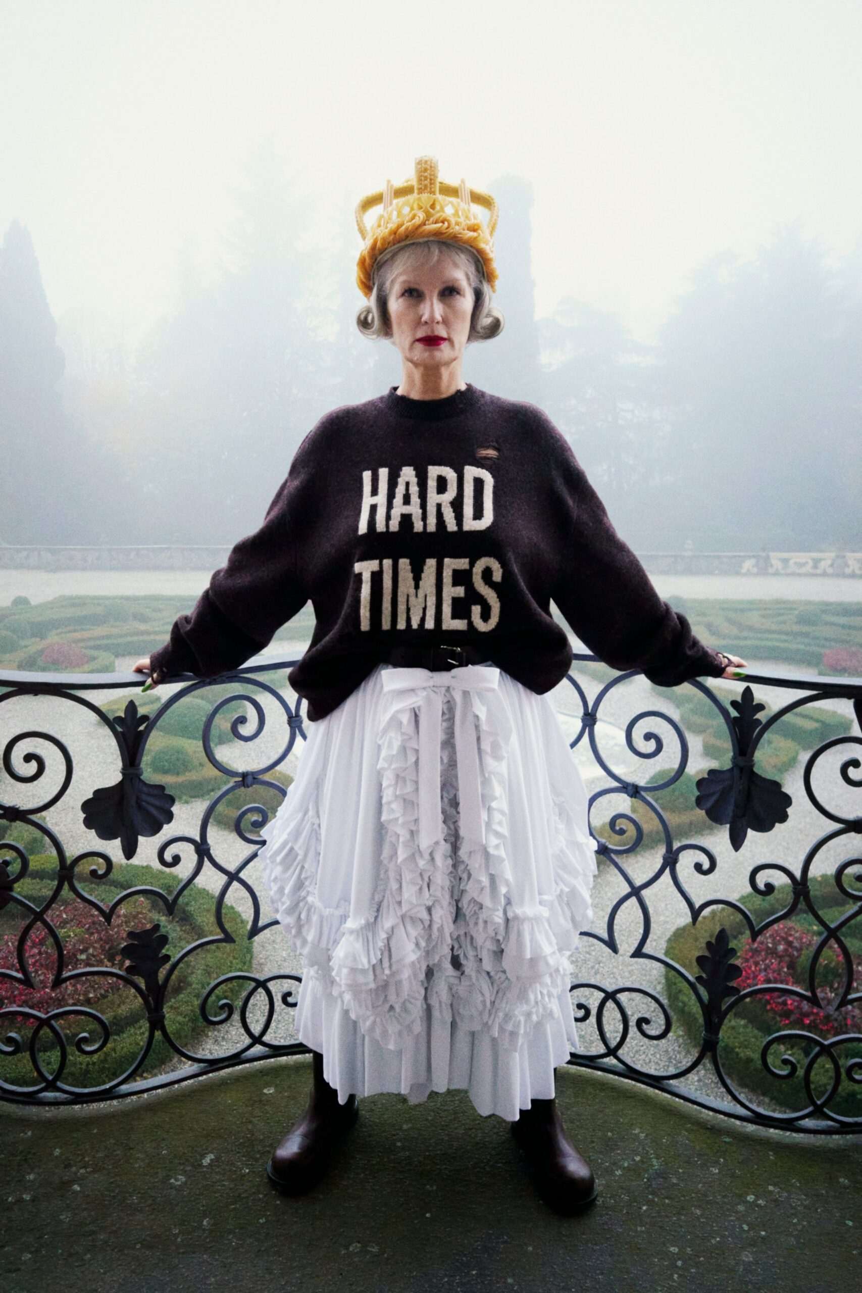 black wool long-sleeve collared relaxed printed sweater