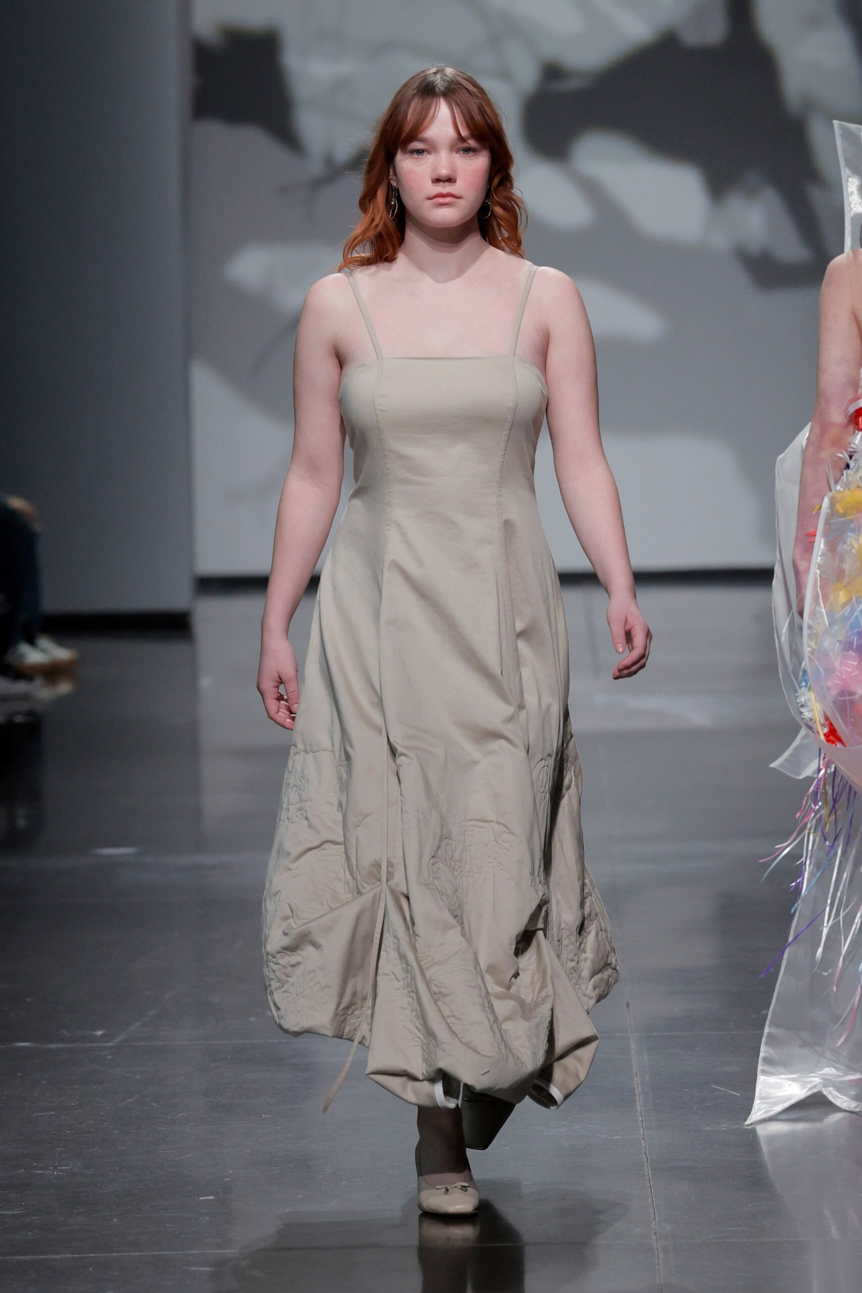 beige cotton sleeveless midi dress