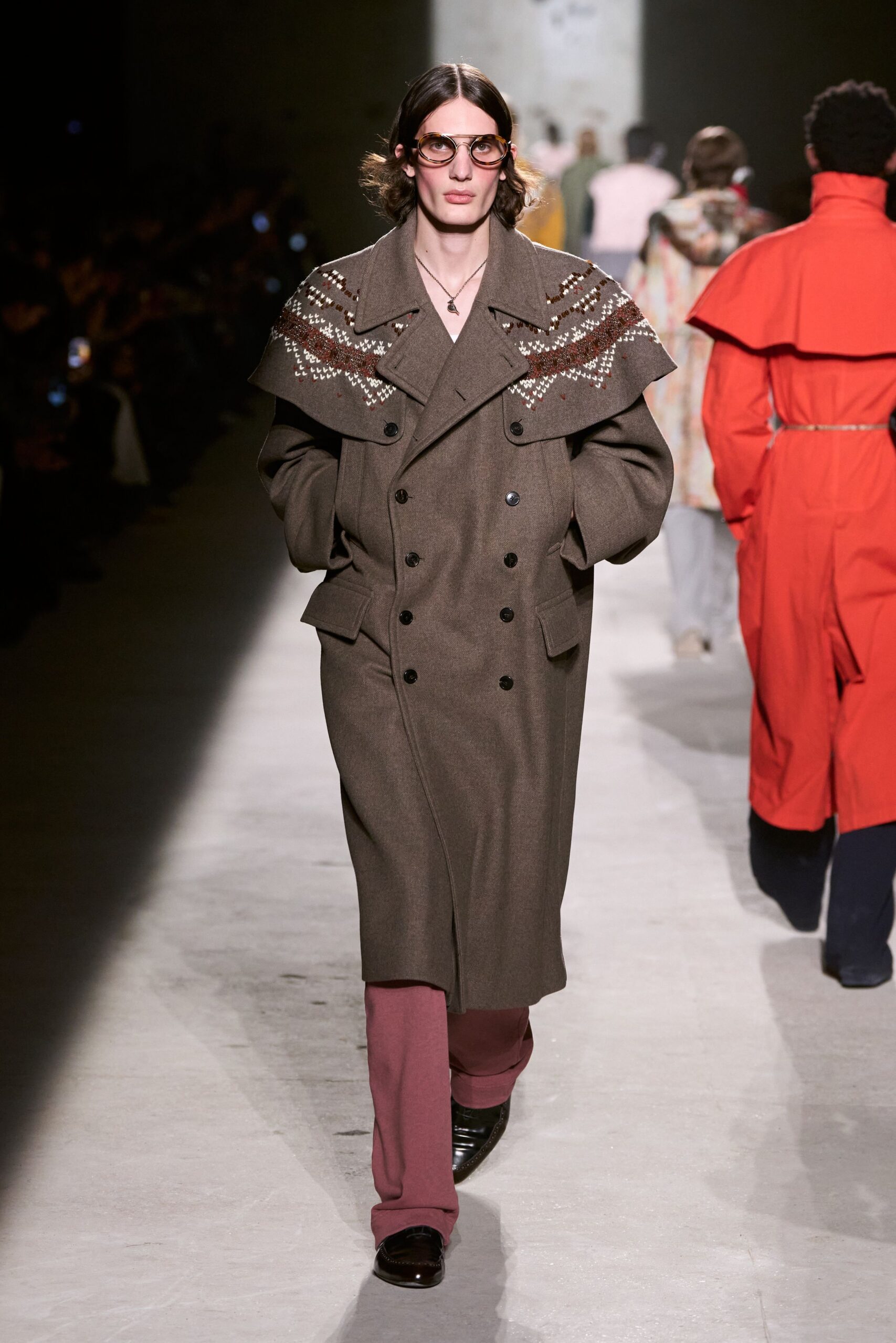 brown wool long-sleeve collared structured embroidered coat