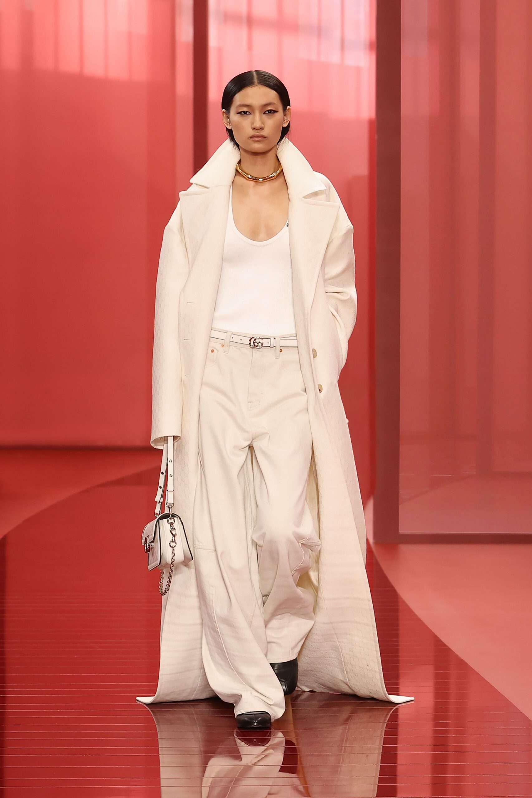 white cotton long-sleeve collared relaxed layered coat