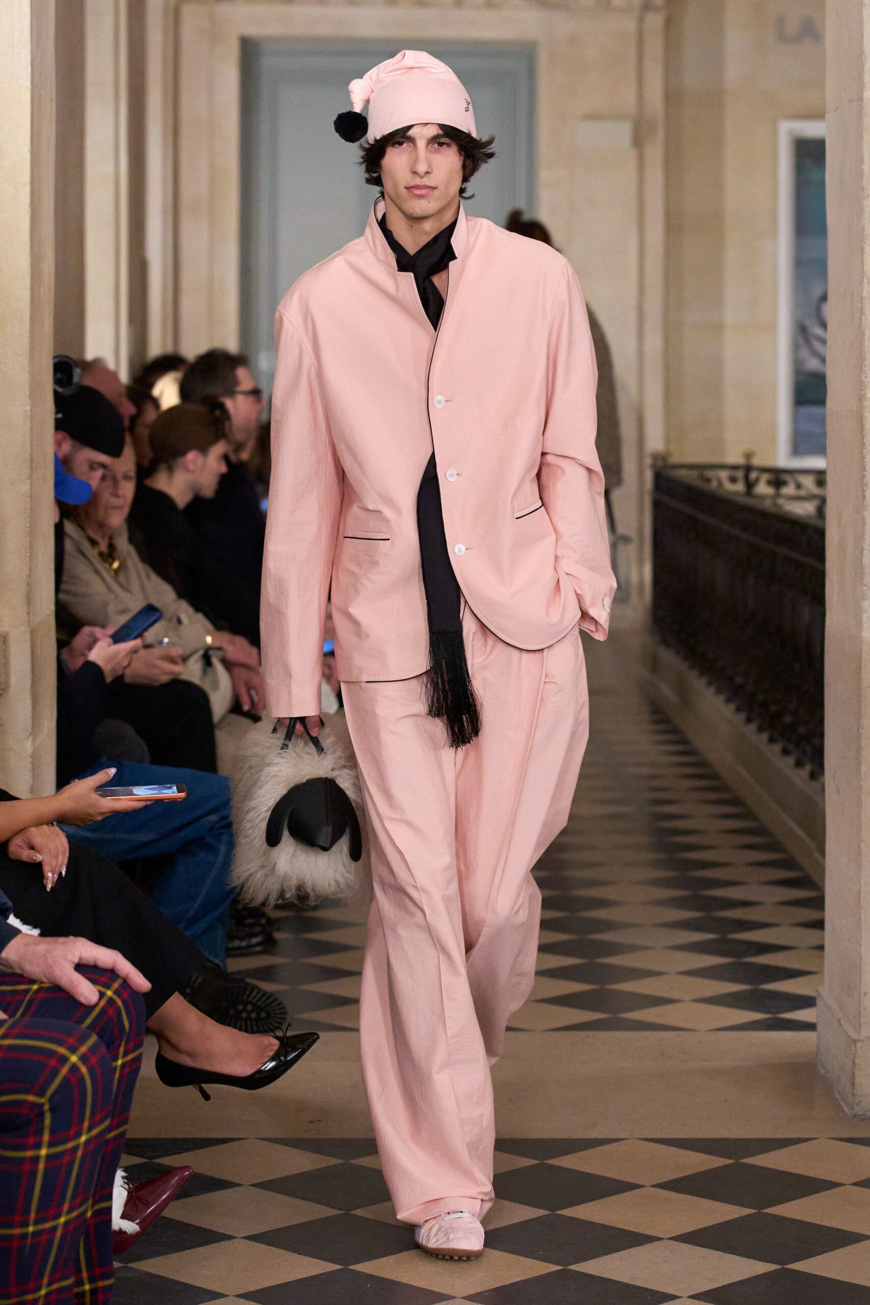 pink cotton long-sleeve collared relaxed buttoned suit