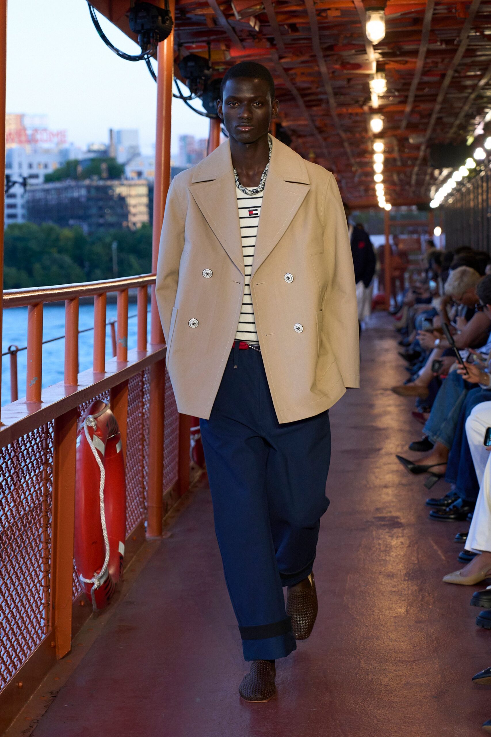 beige cotton long-sleeve collared relaxed jacket