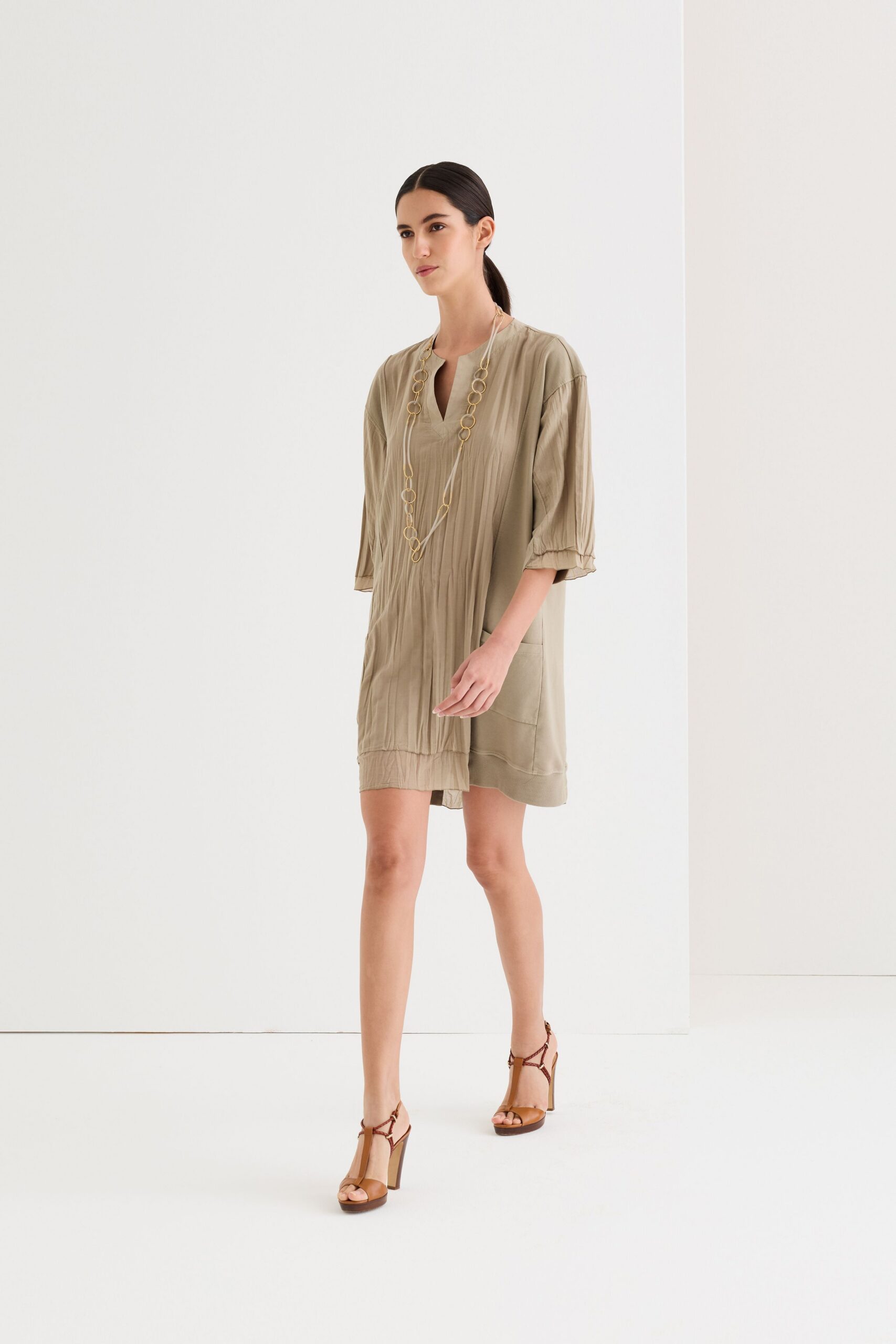 beige relaxed short-sleeve dress