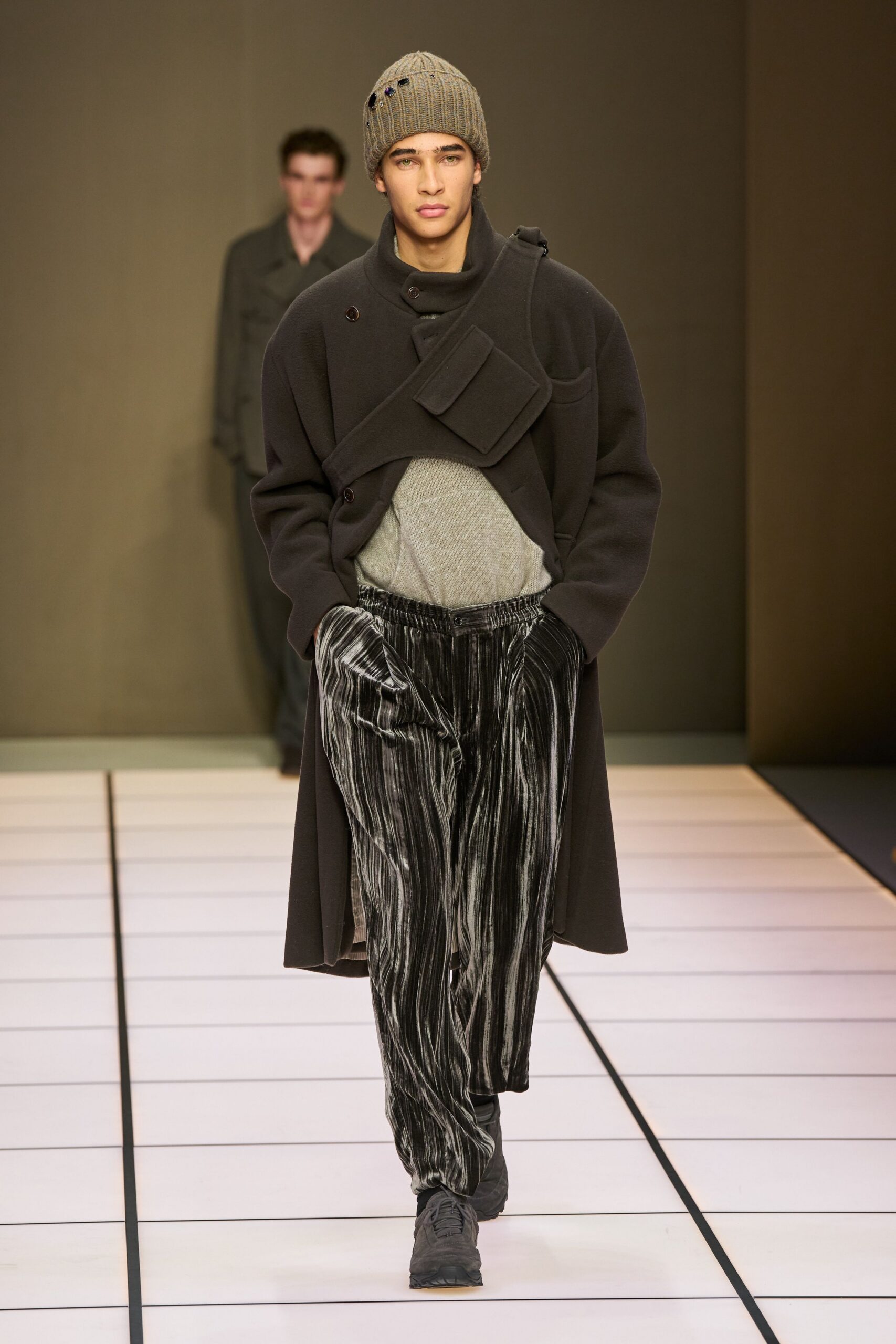 oversized black wool coat