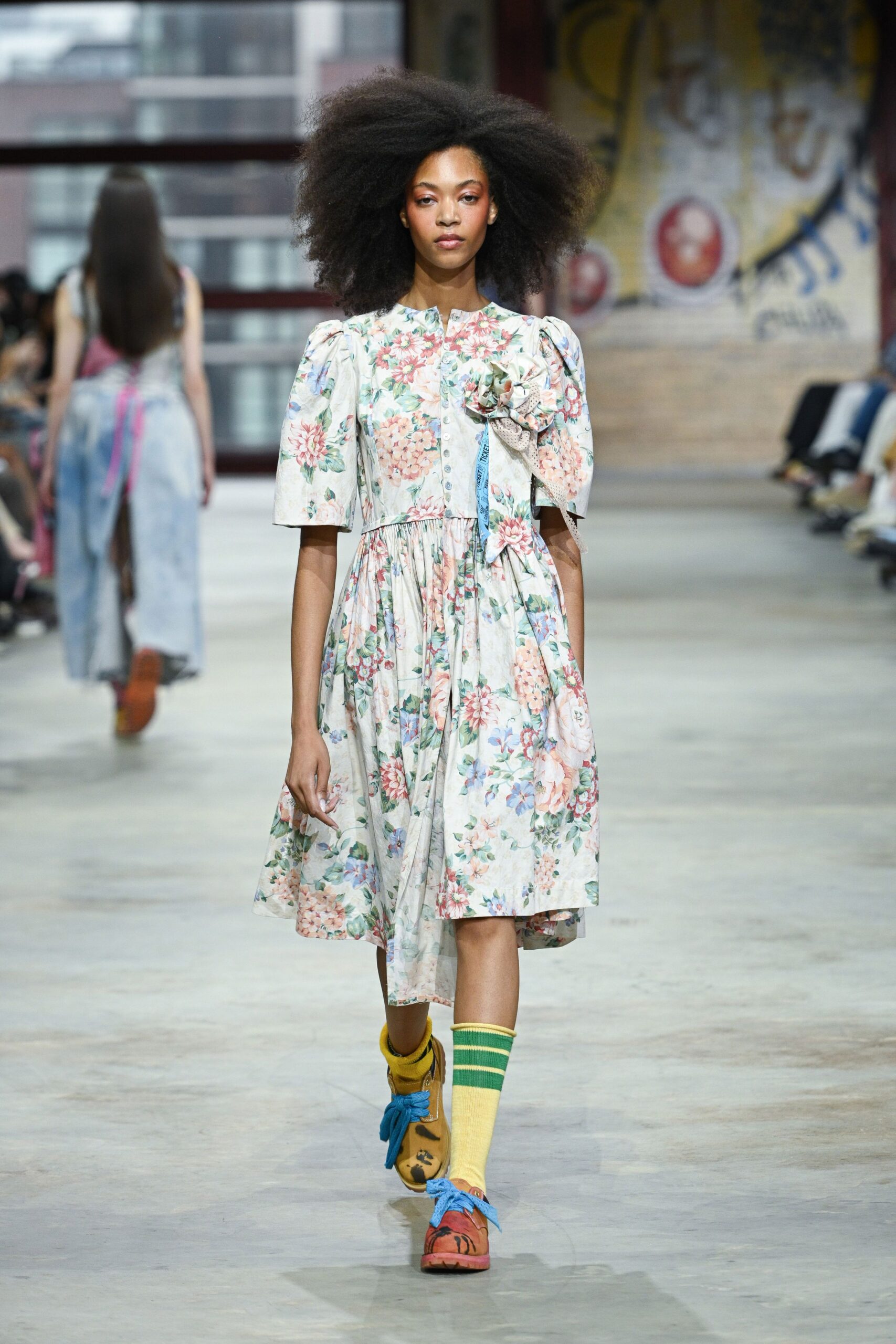 white cotton short-sleeve collared relaxed floral pleated dress