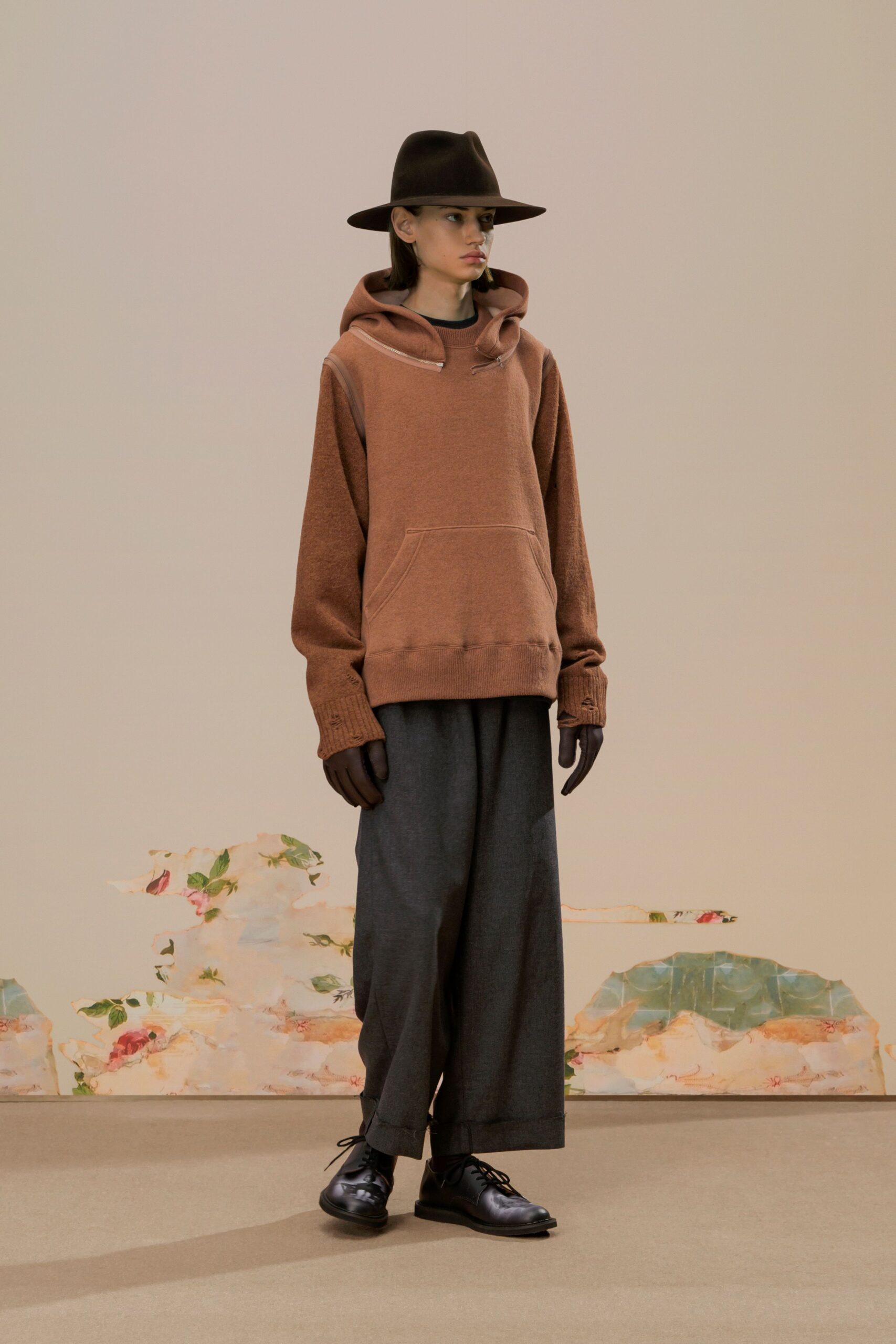 brown cotton long-sleeve hooded relaxed hoodie
