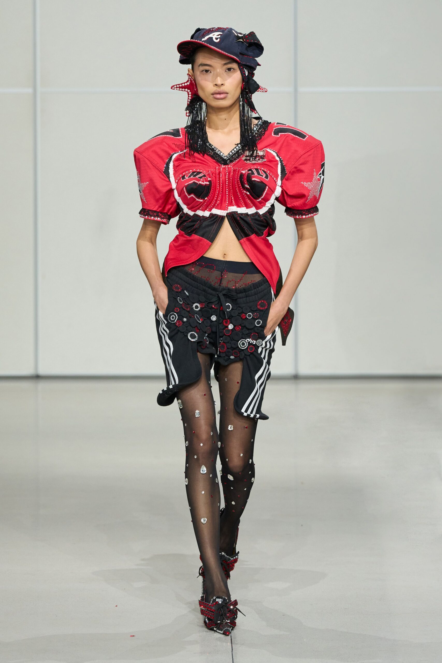 red cotton short-sleeve v-neck fitted embroidered top