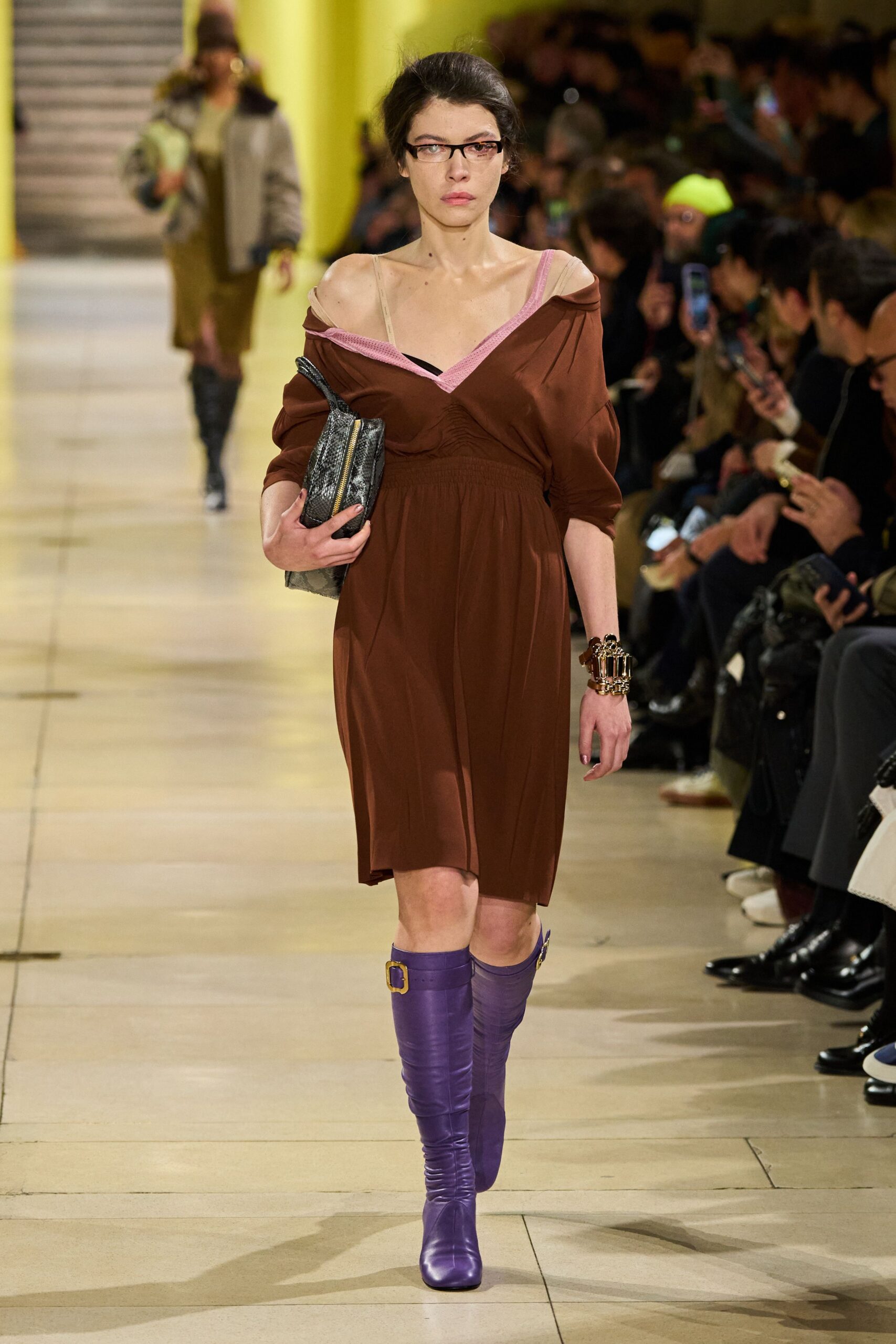 brown cotton off-shoulder short-sleeve relaxed draped midi dress